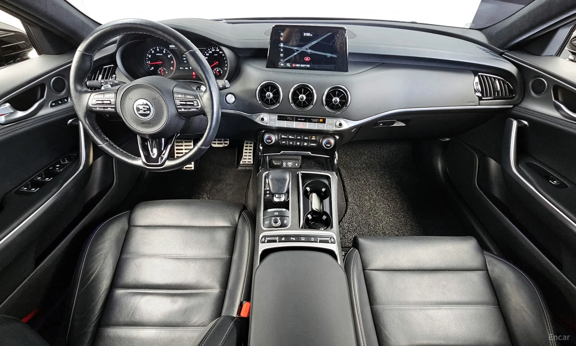 Kia Stinger превью 7