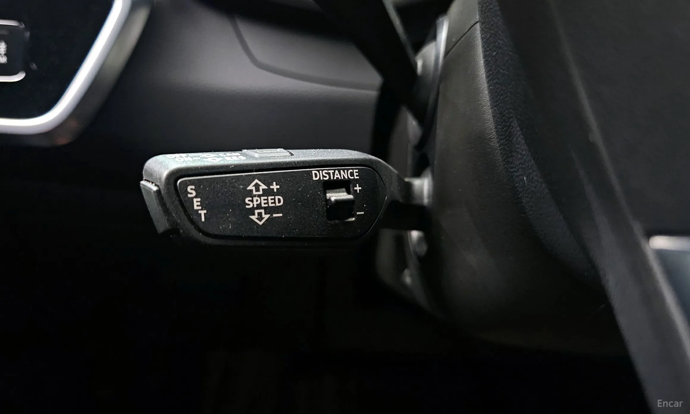 Audi A6 (C8) превью 12