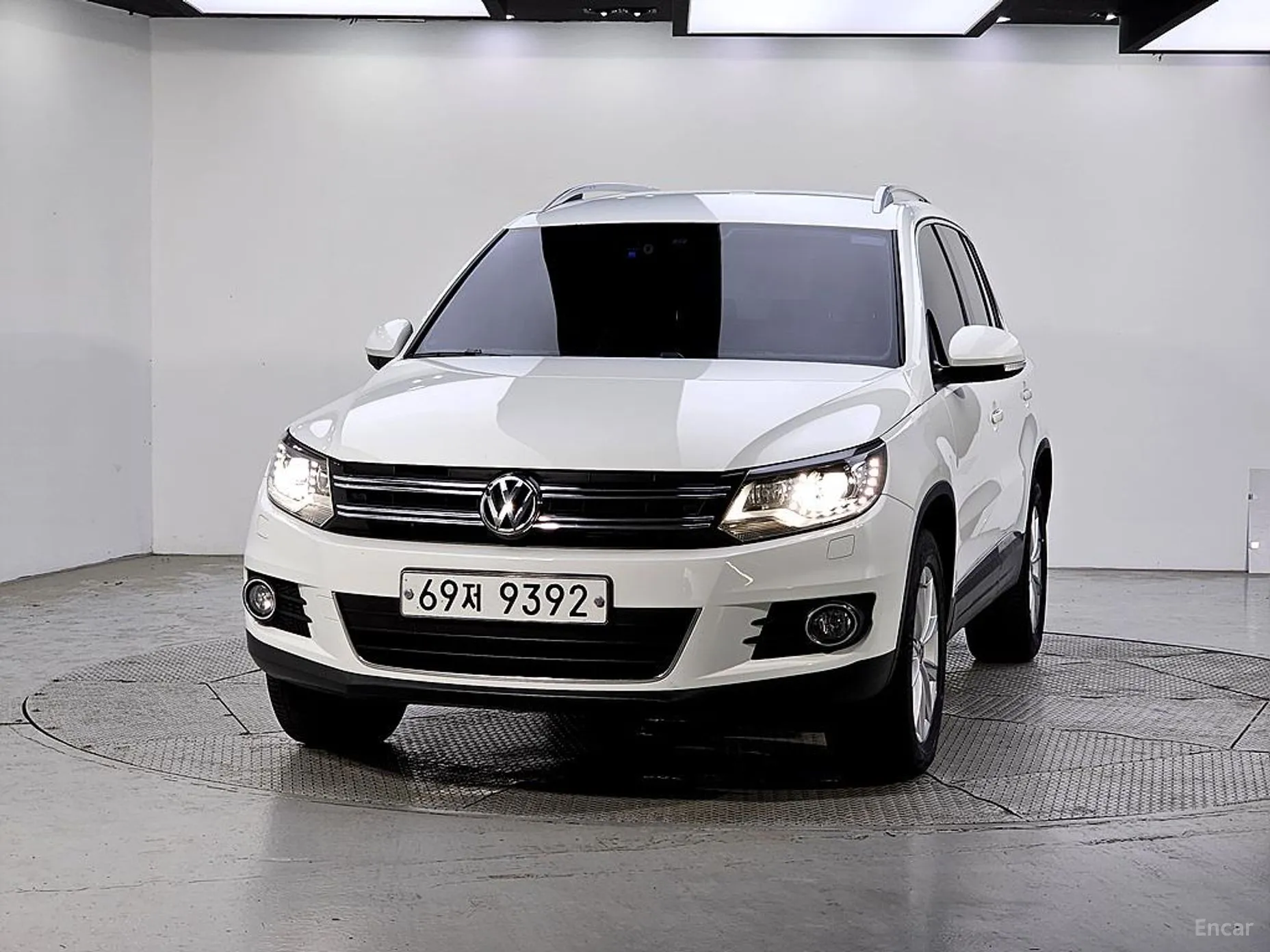 Volkswagen New Tiguan превью 2