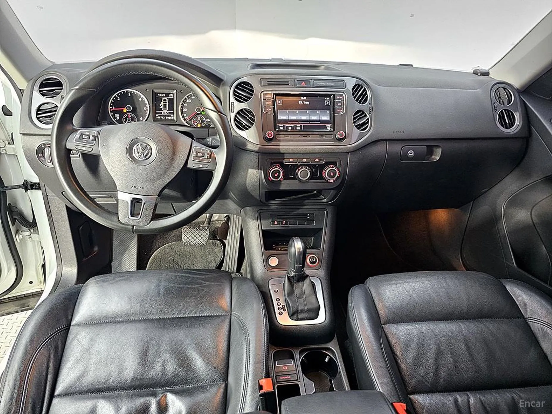 Volkswagen New Tiguan превью 5