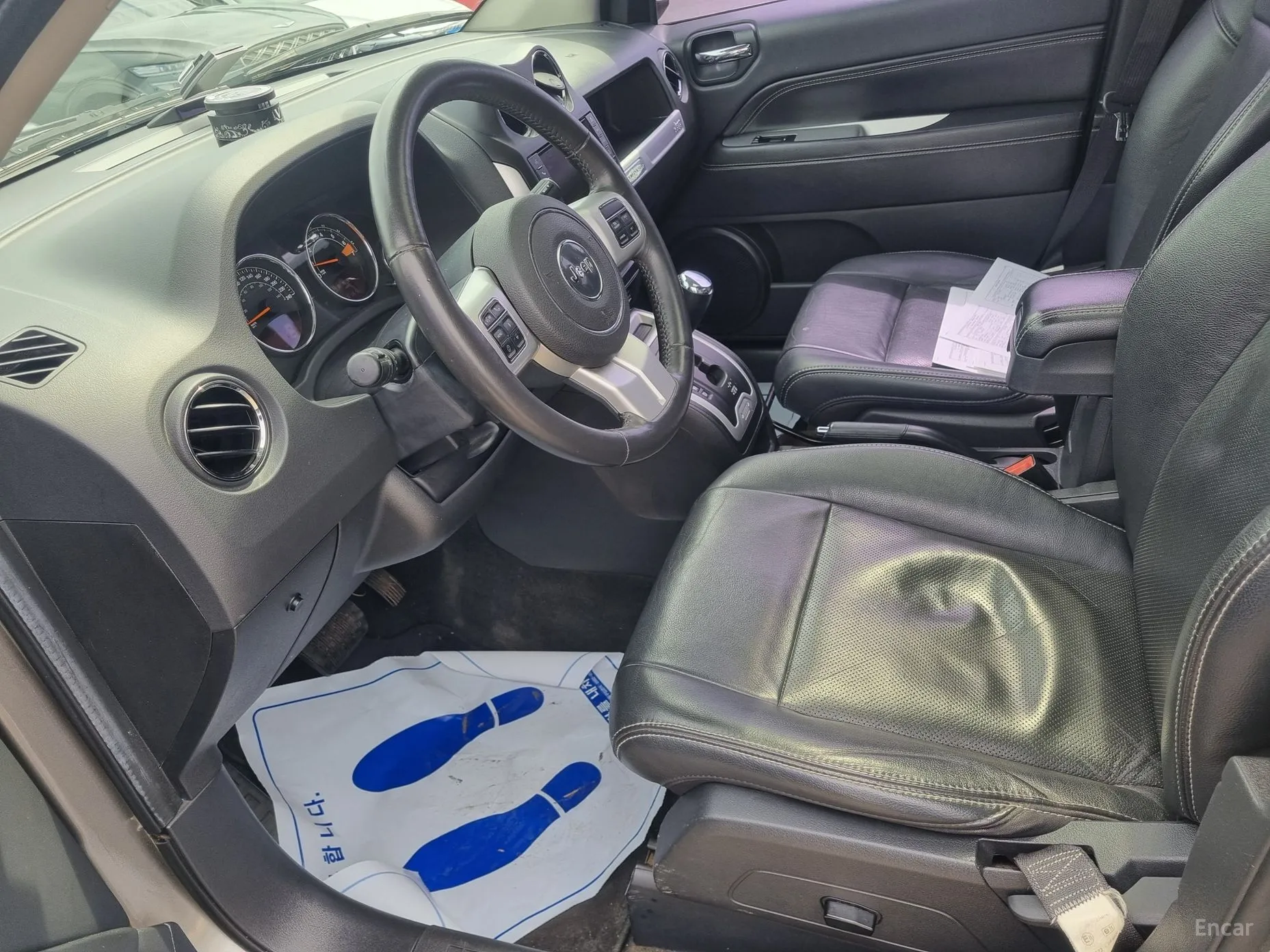 Jeep Compass превью 10