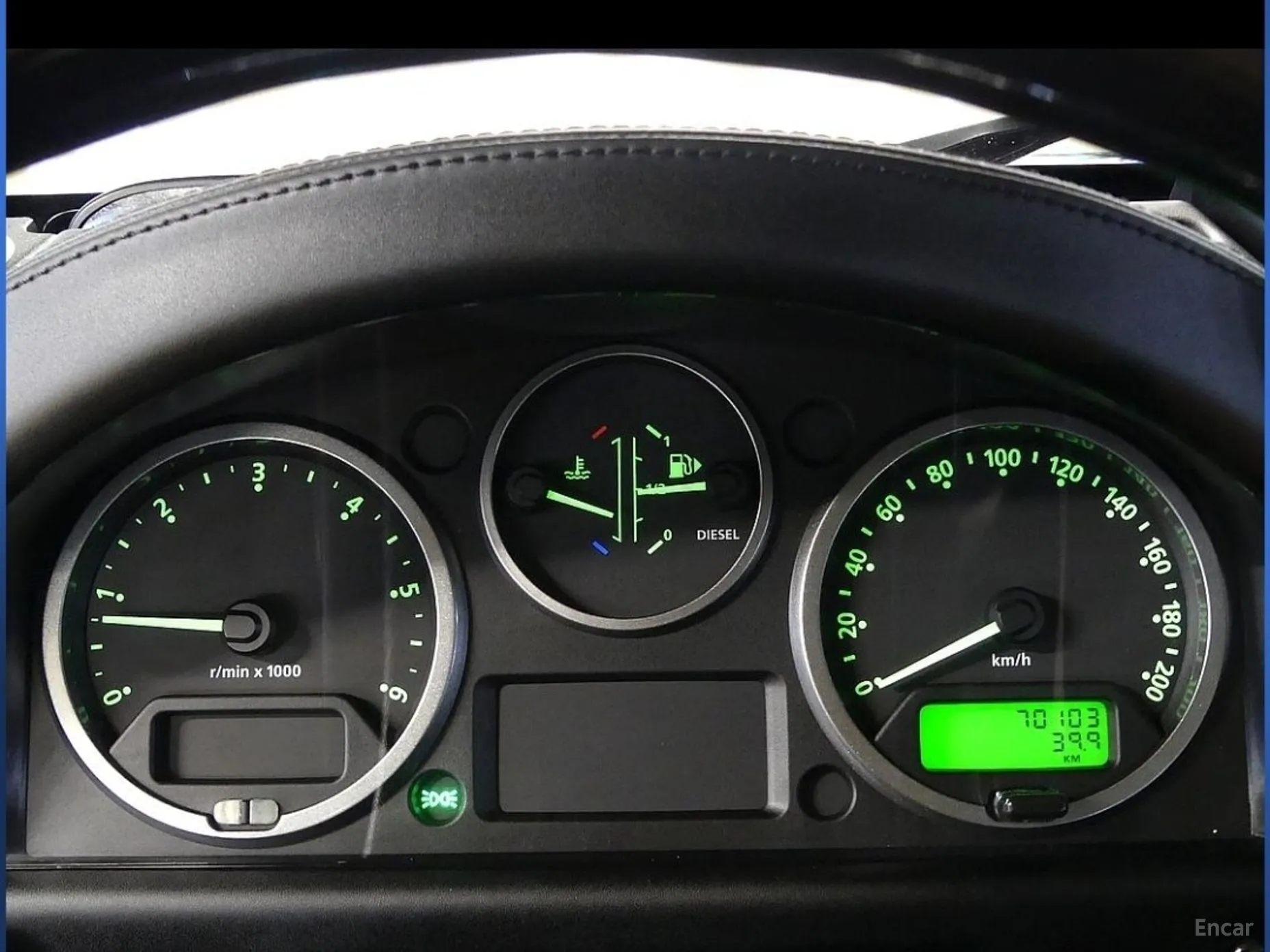 Land Rover Defender превью 8