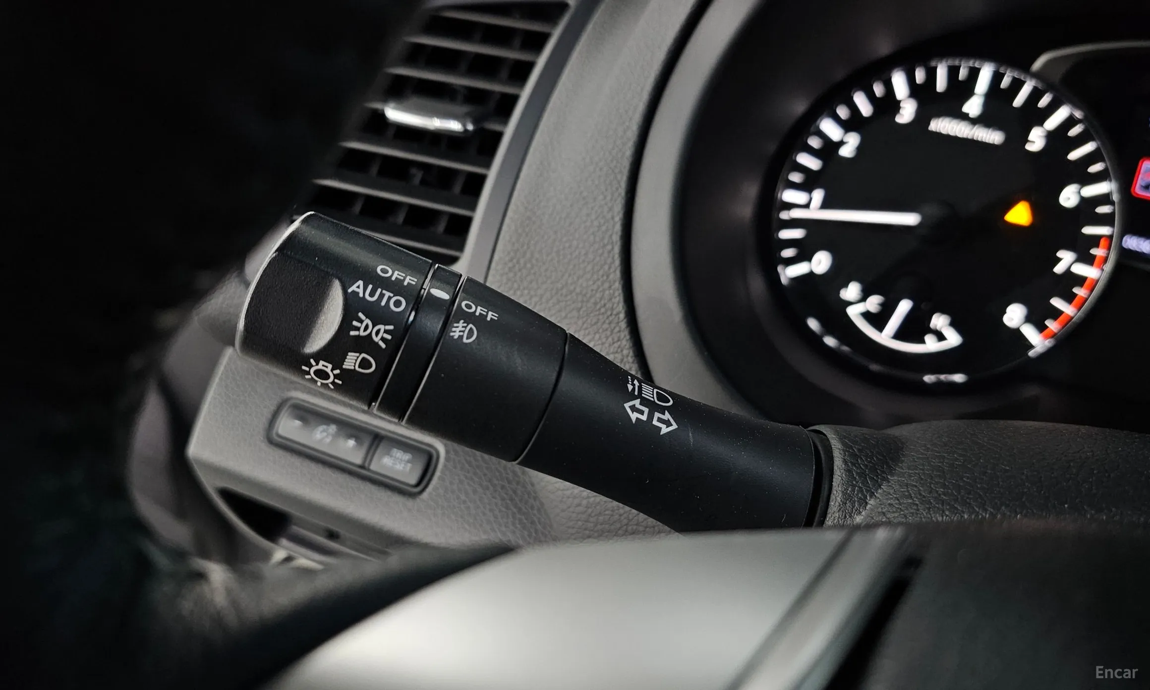 Nissan Altima превью 16