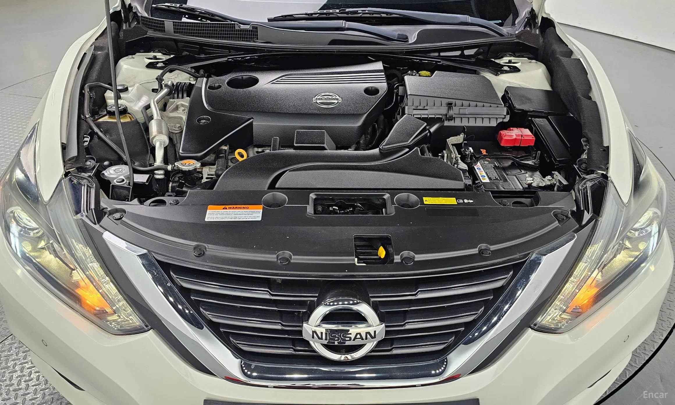 Nissan Altima превью 6