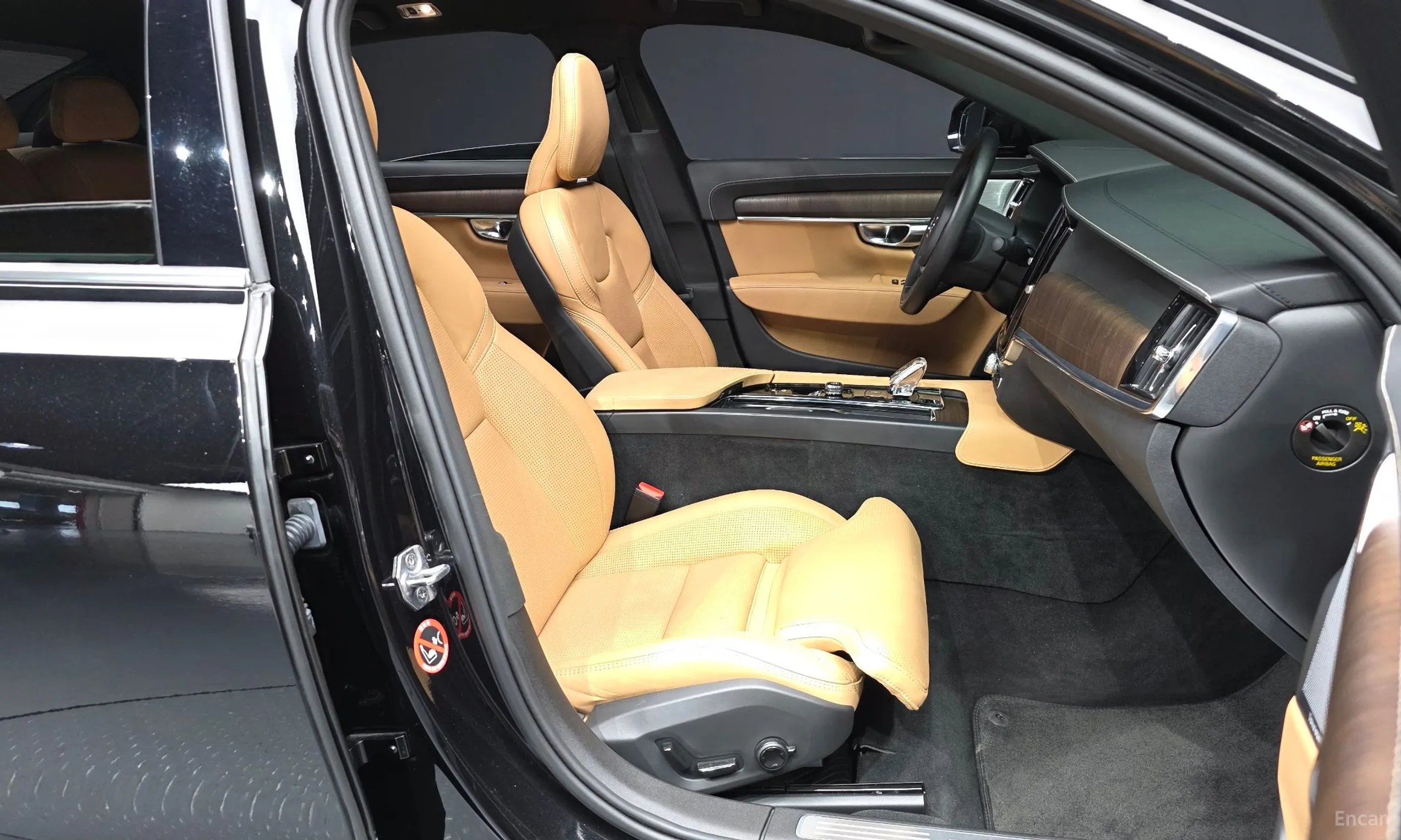 Volvo S90 превью 11