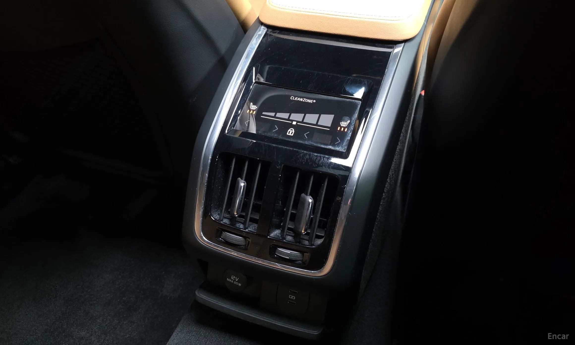Volvo S90 превью 19