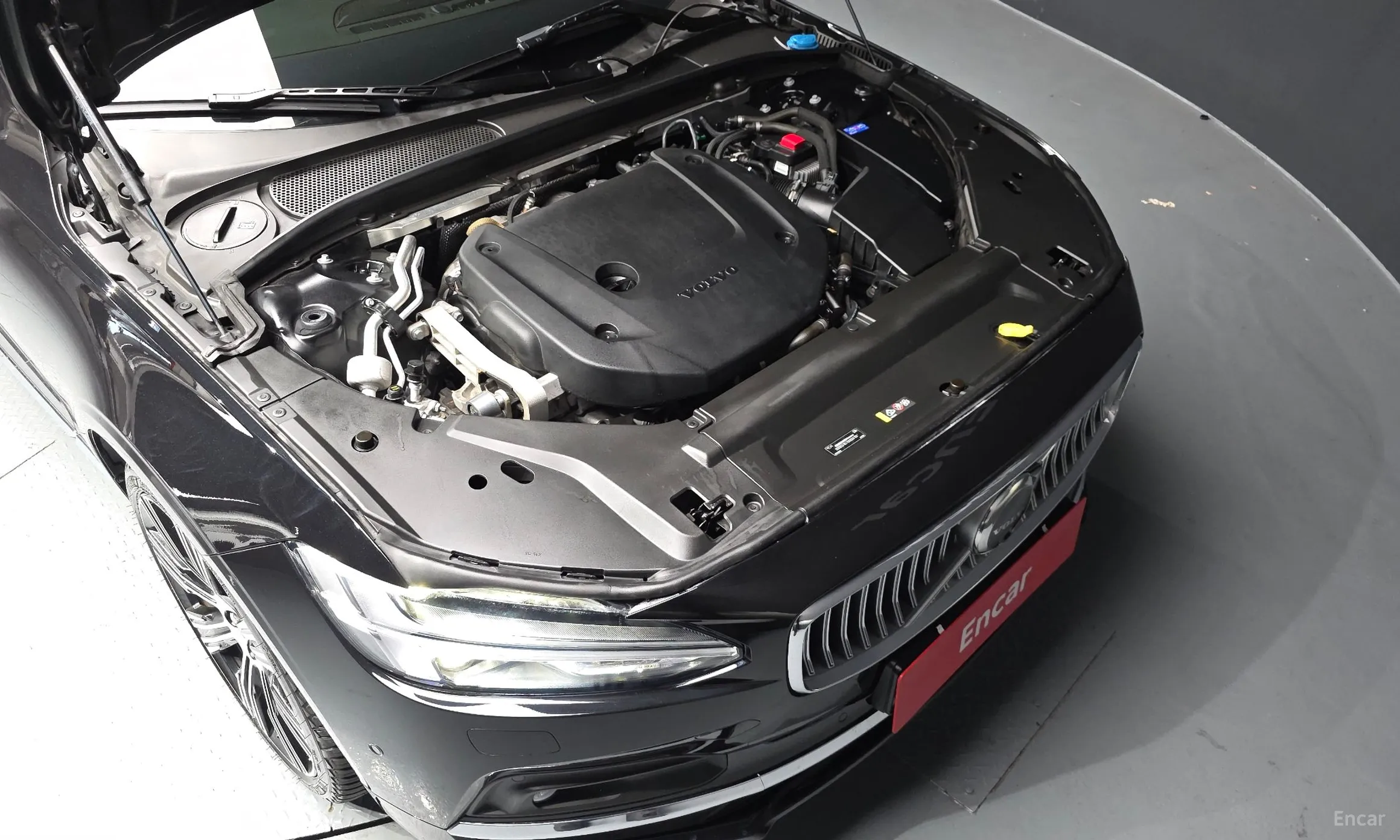 Volvo S90 превью 6