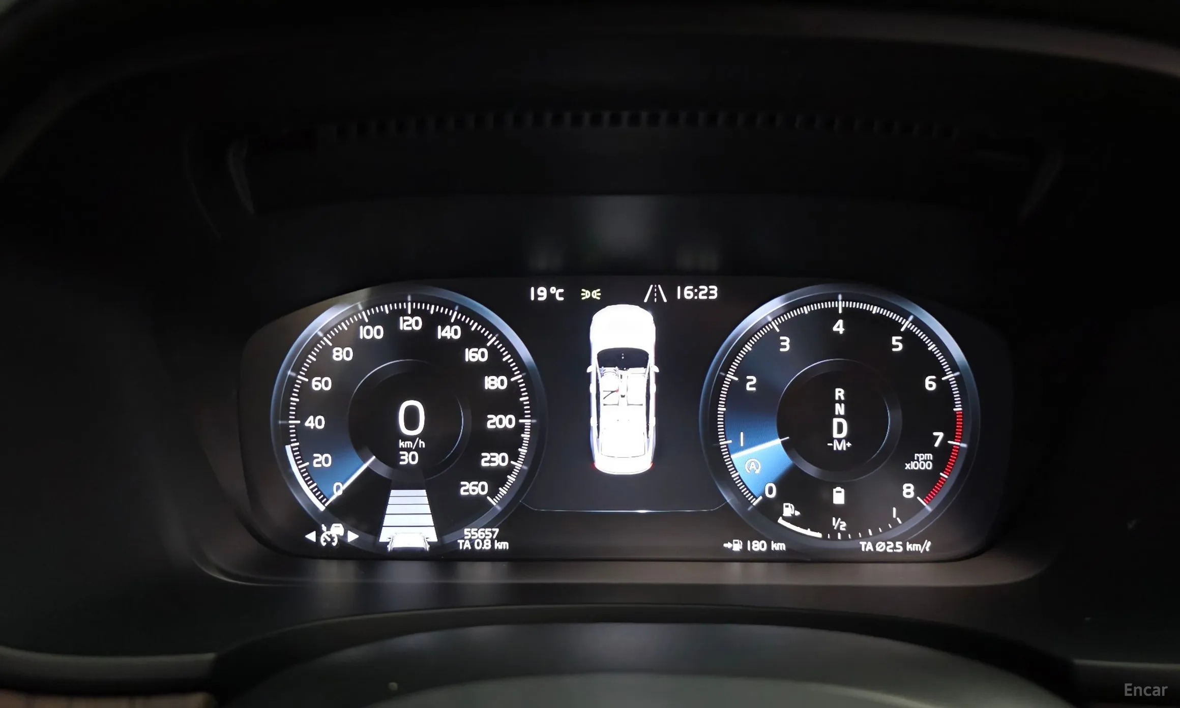 Volvo S90 превью 8