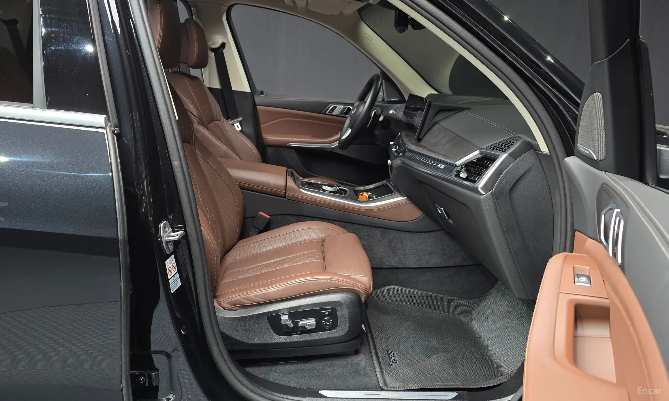 BMW X5 (G05) превью 11