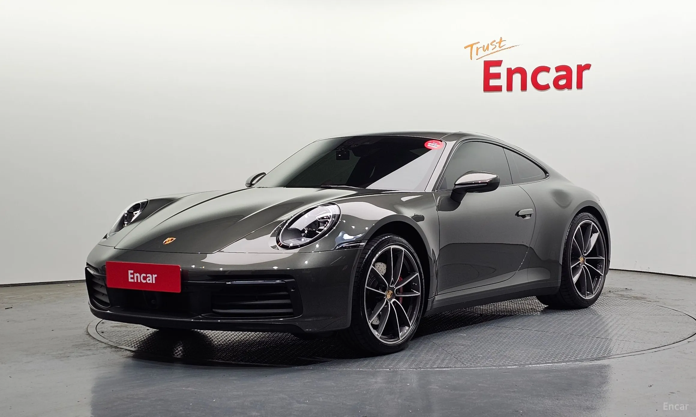 Porsche 911 (992)