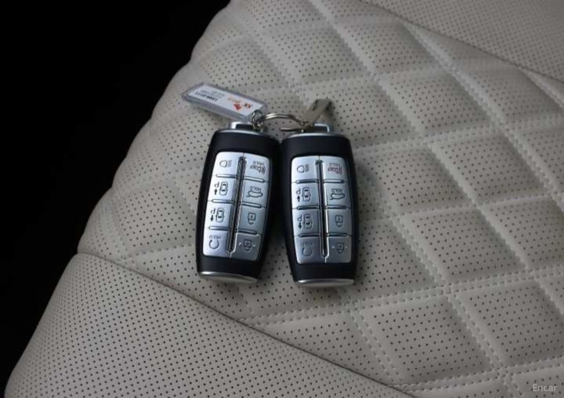 Genesis GV80 превью 8