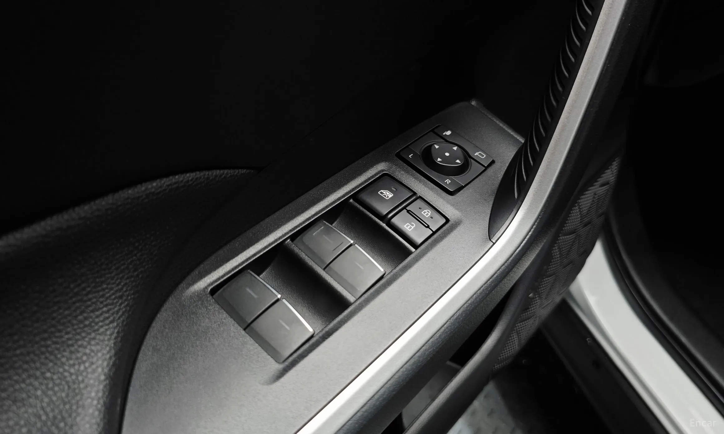 Toyota RAV4 5th Generation превью 14