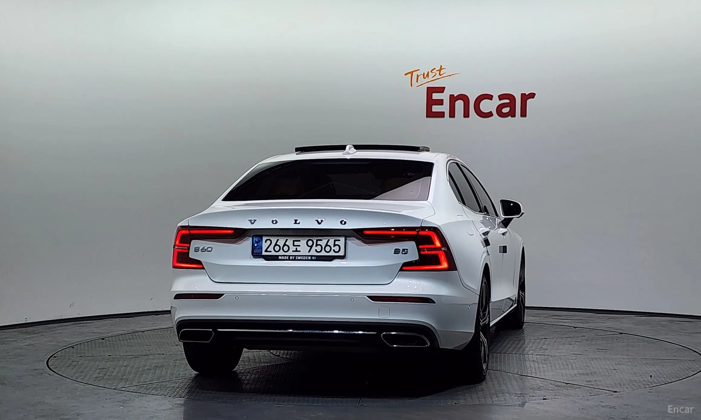 Volvo S60 3rd Generation превью 4