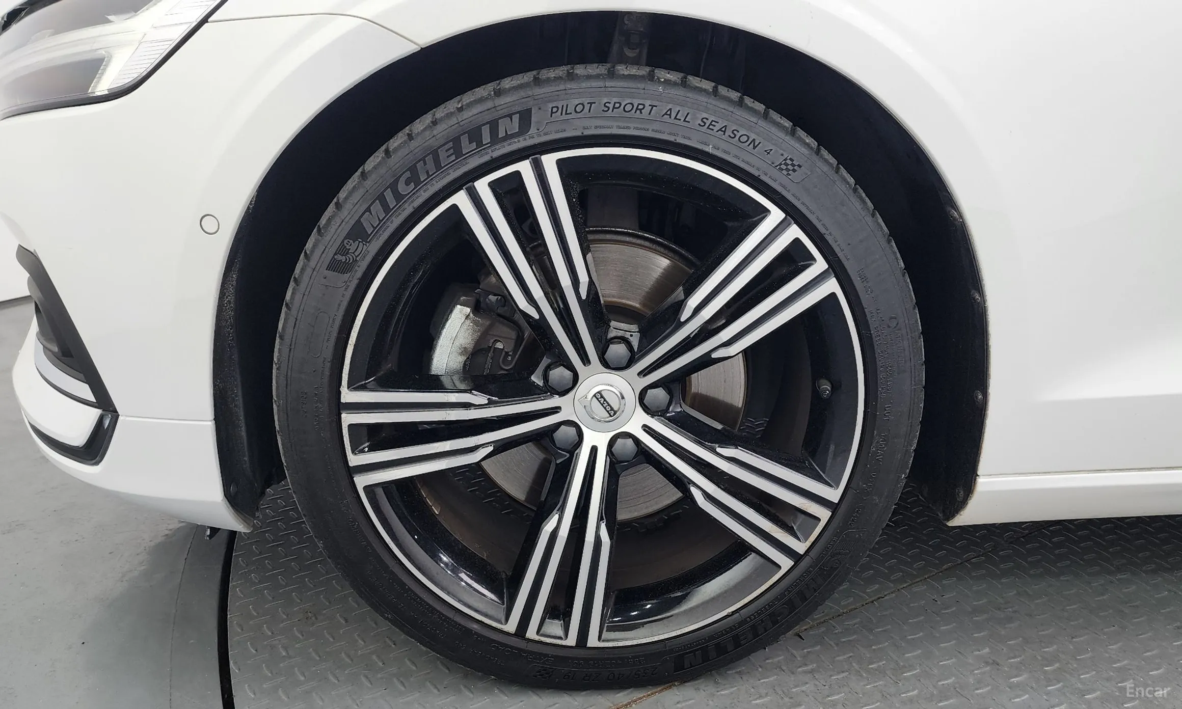 Volvo S60 3rd Generation превью 5