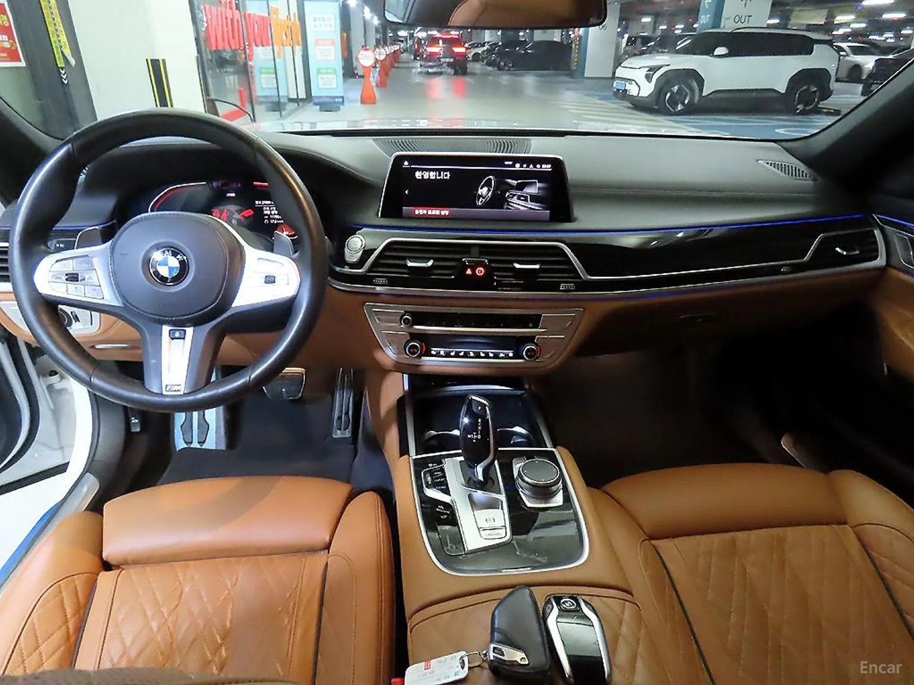 BMW 7 Series (G11) превью 10