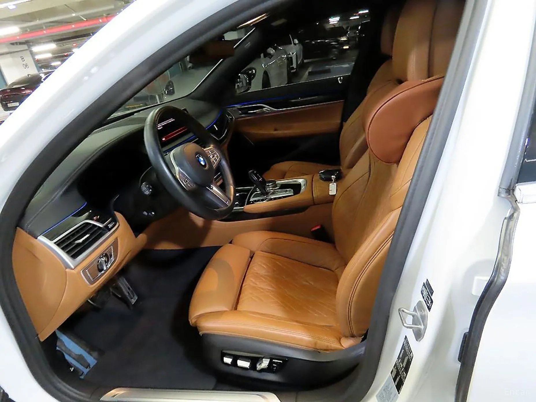 BMW 7 Series (G11) превью 6