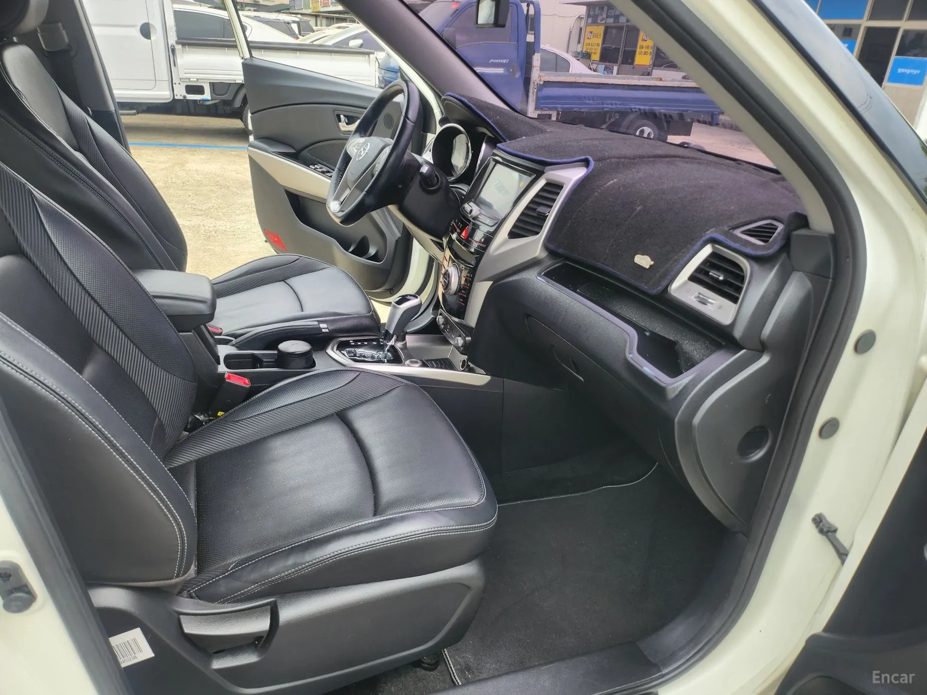 KG Mobility (SsangYong) Tivoli, Lazio превью 18