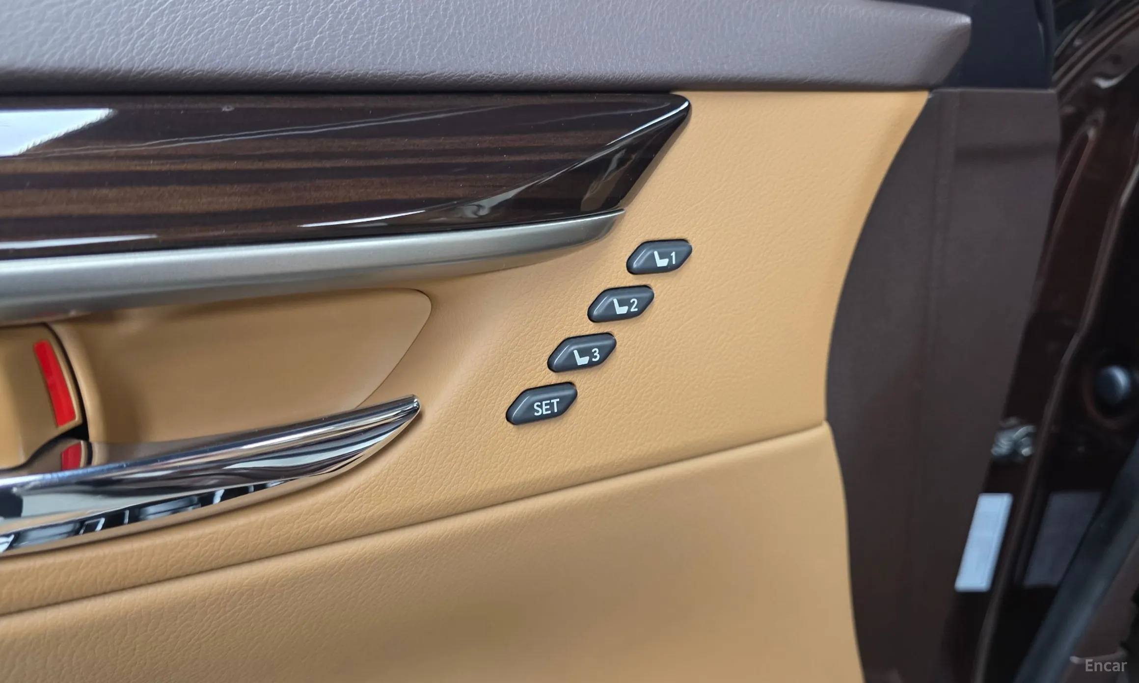 Lexus New ES300h превью 16