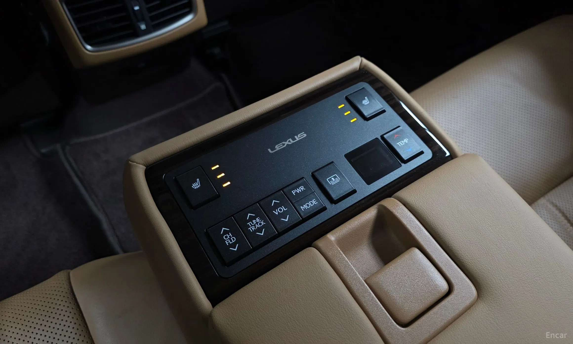 Lexus New ES300h превью 18