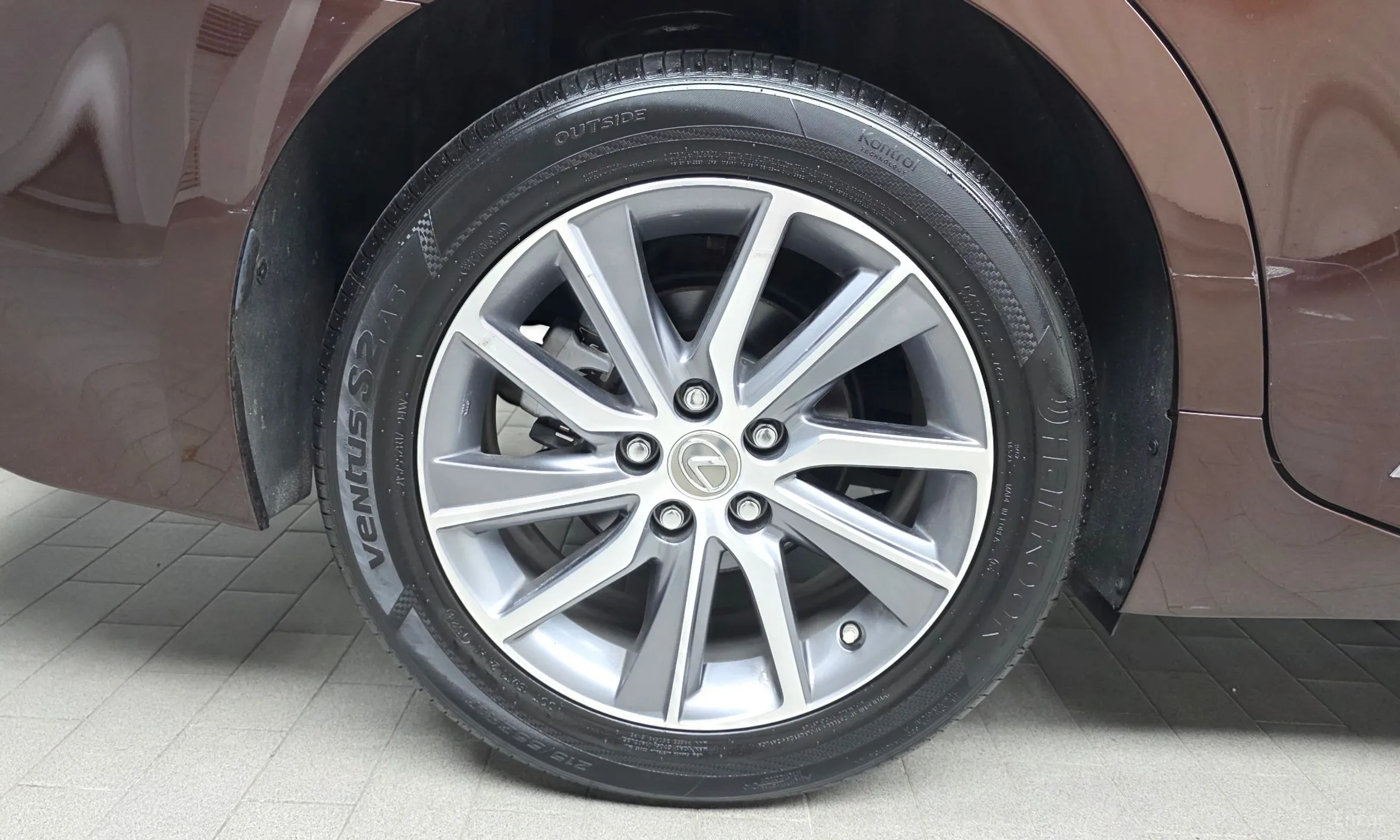 Lexus New ES300h превью 5