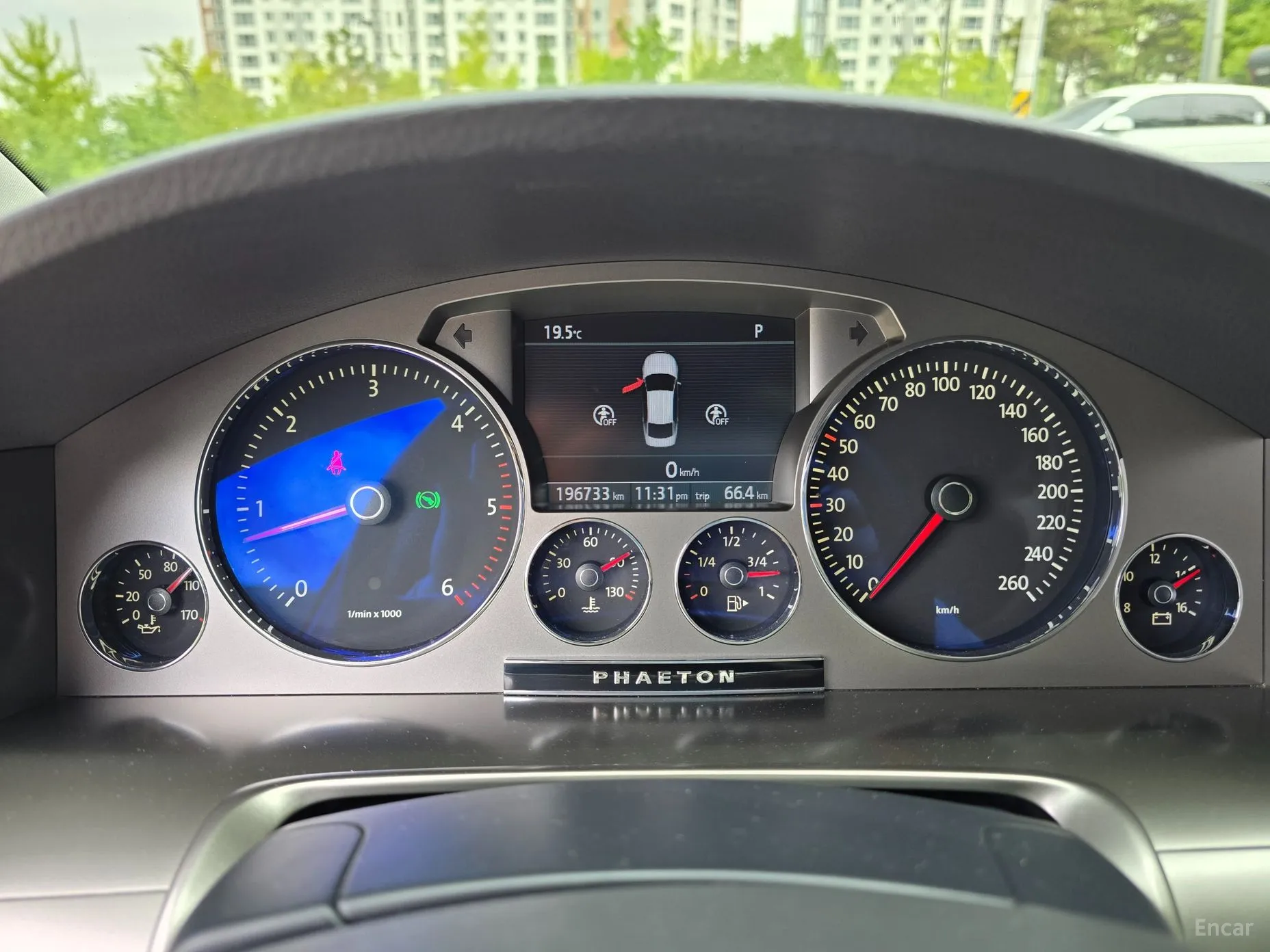 Volkswagen Phyton превью 11