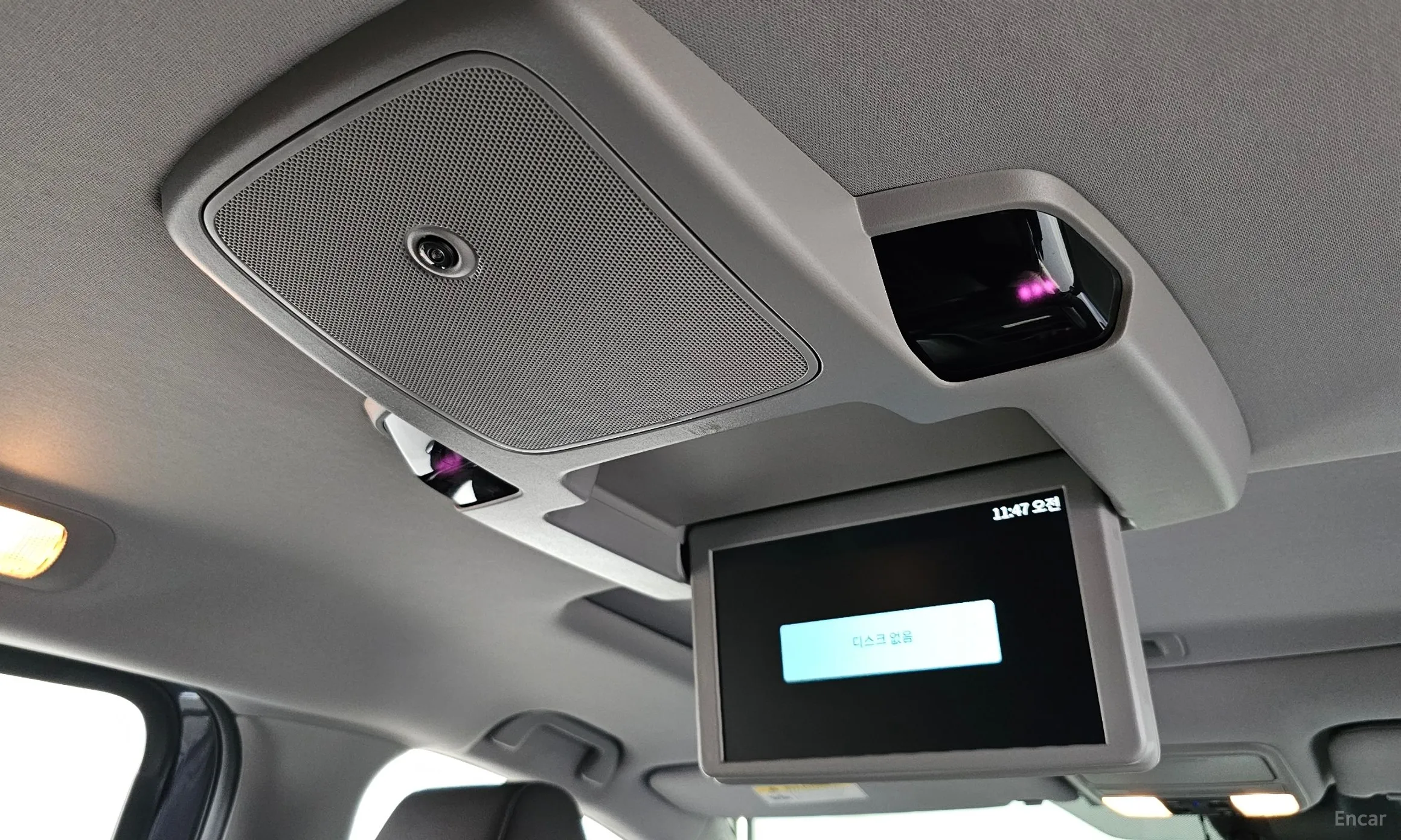 Honda Odyssey превью 19
