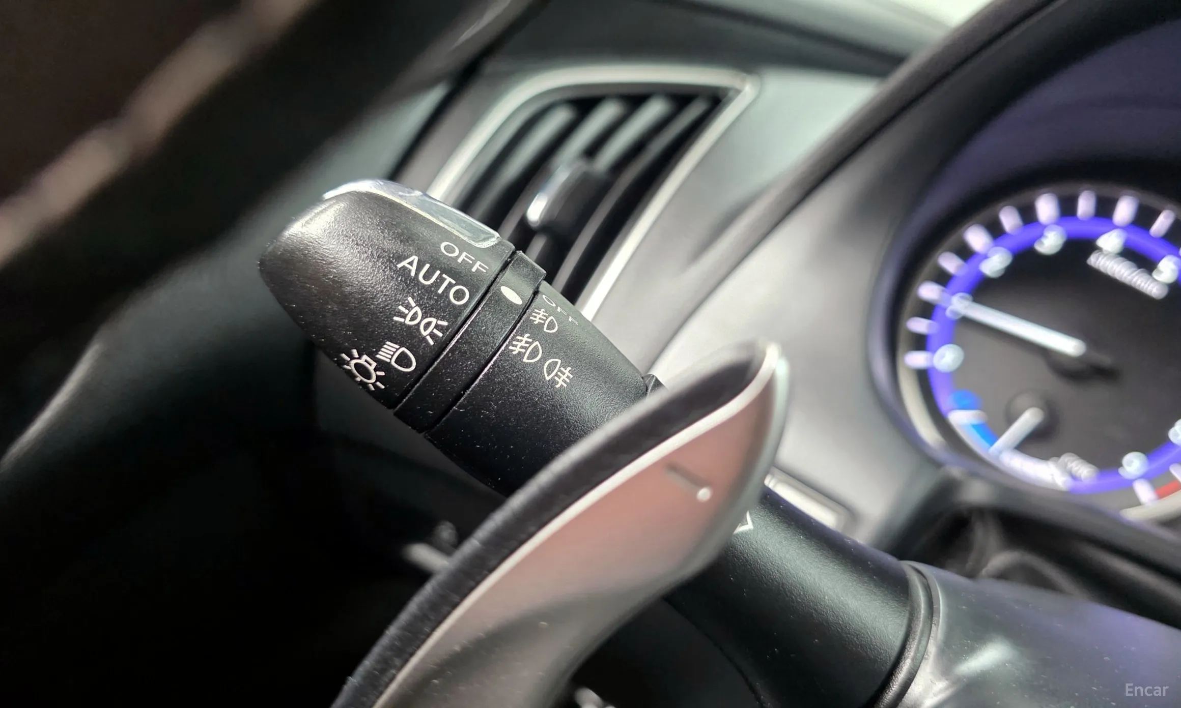 Infiniti Q50 превью 18