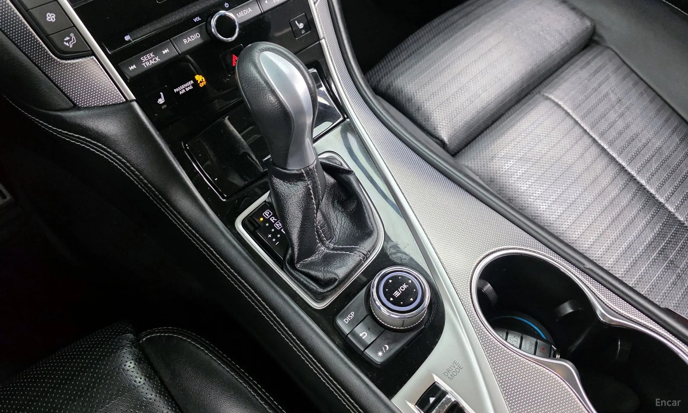 Infiniti Q50 превью 9