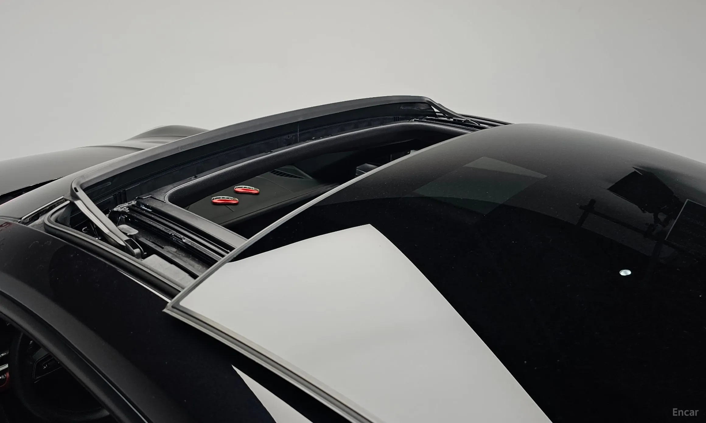 Porsche 911 (992) превью 16