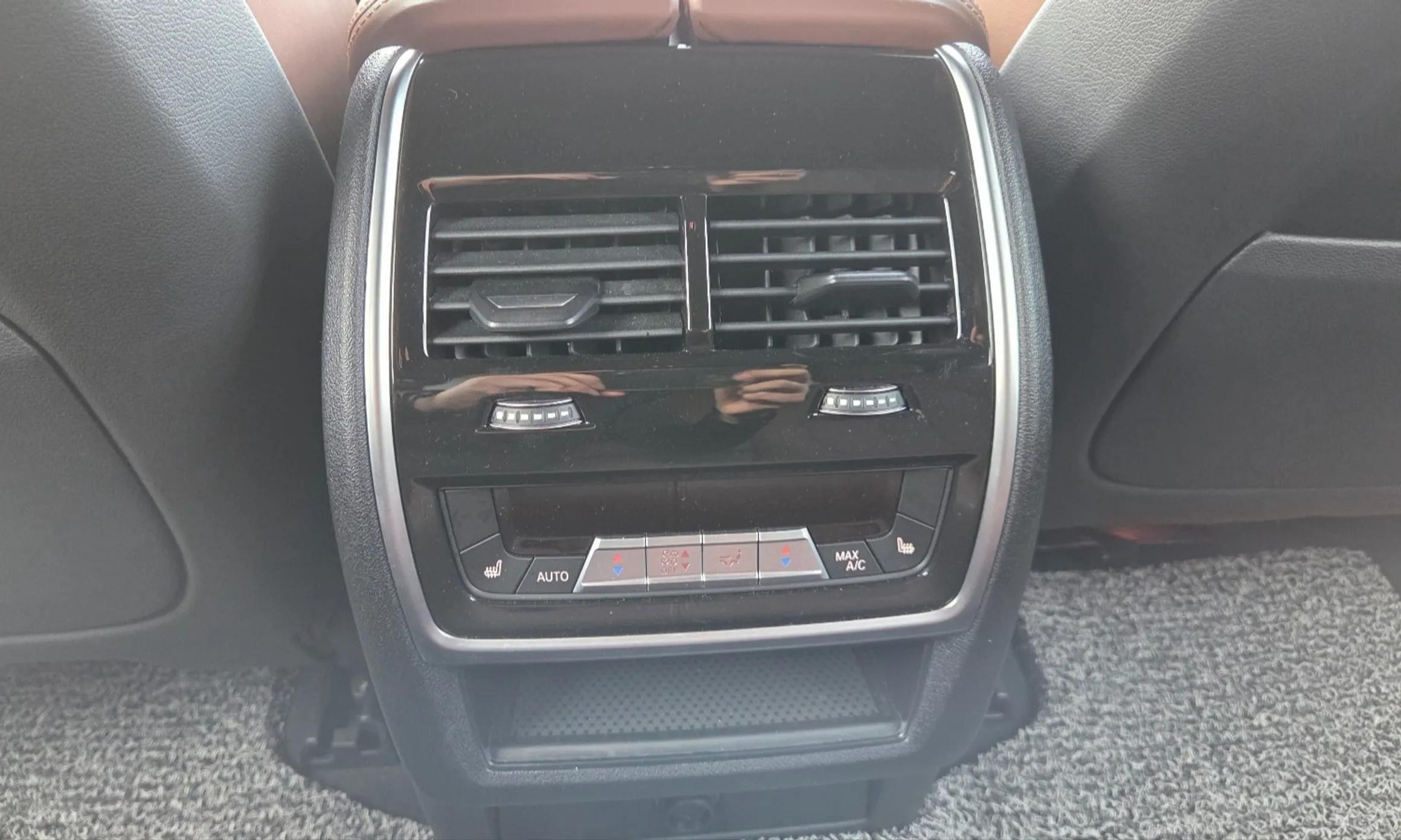 BMW X6 (G06) превью 17