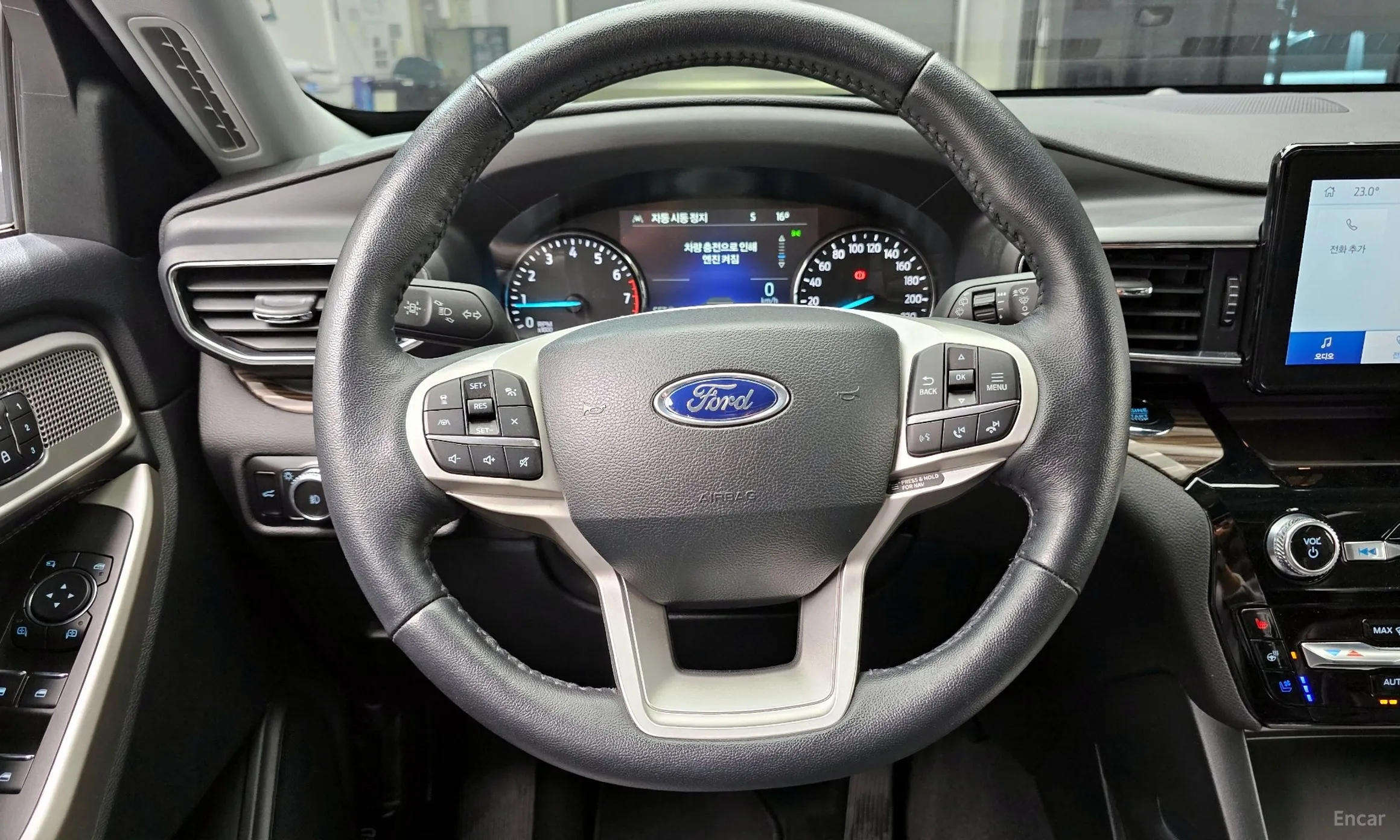 Ford Explorer 6th Generation превью 13