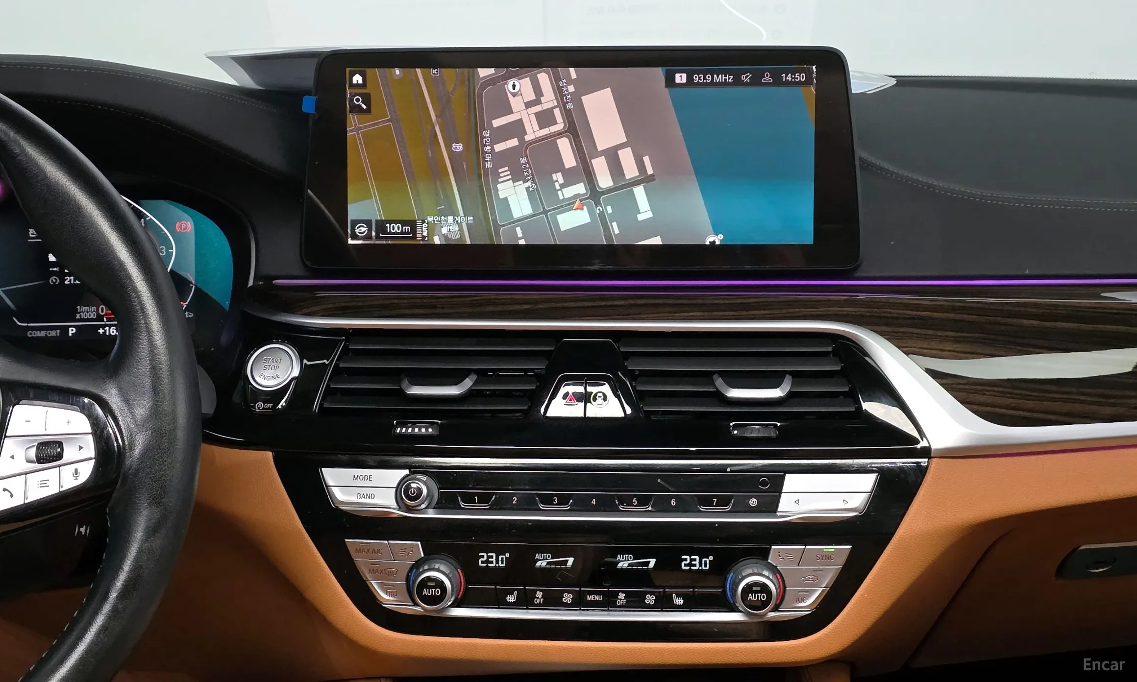 BMW 5 Series (G30) превью 13