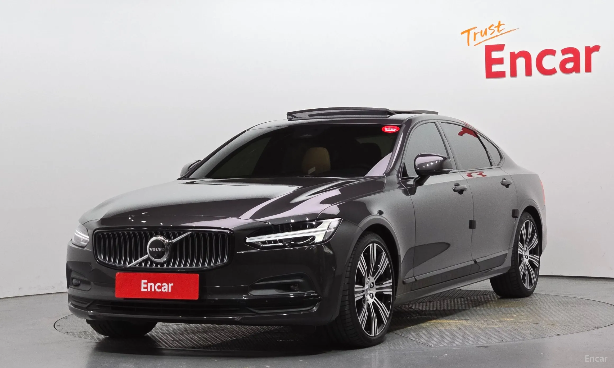 Volvo S90