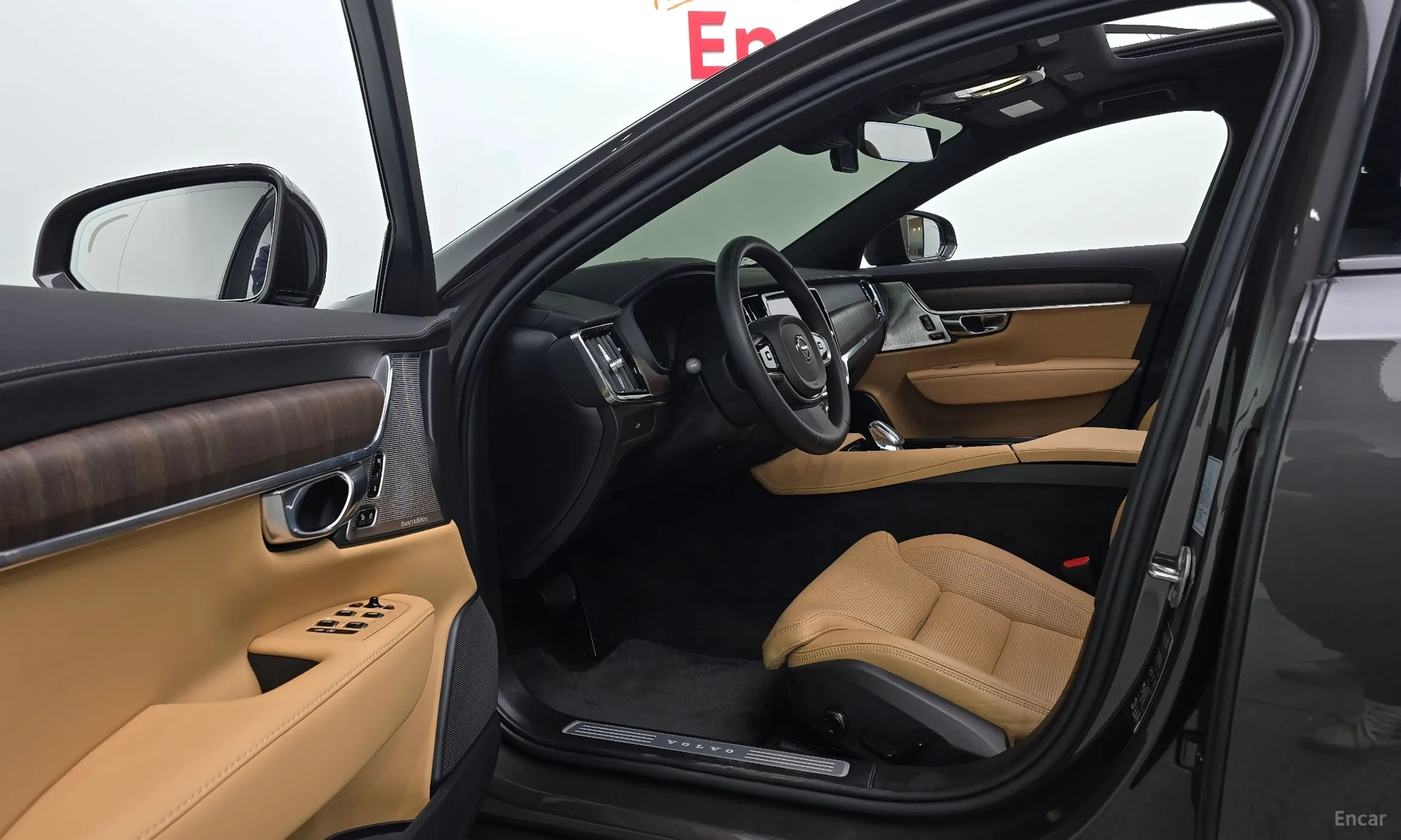 Volvo S90 превью 10