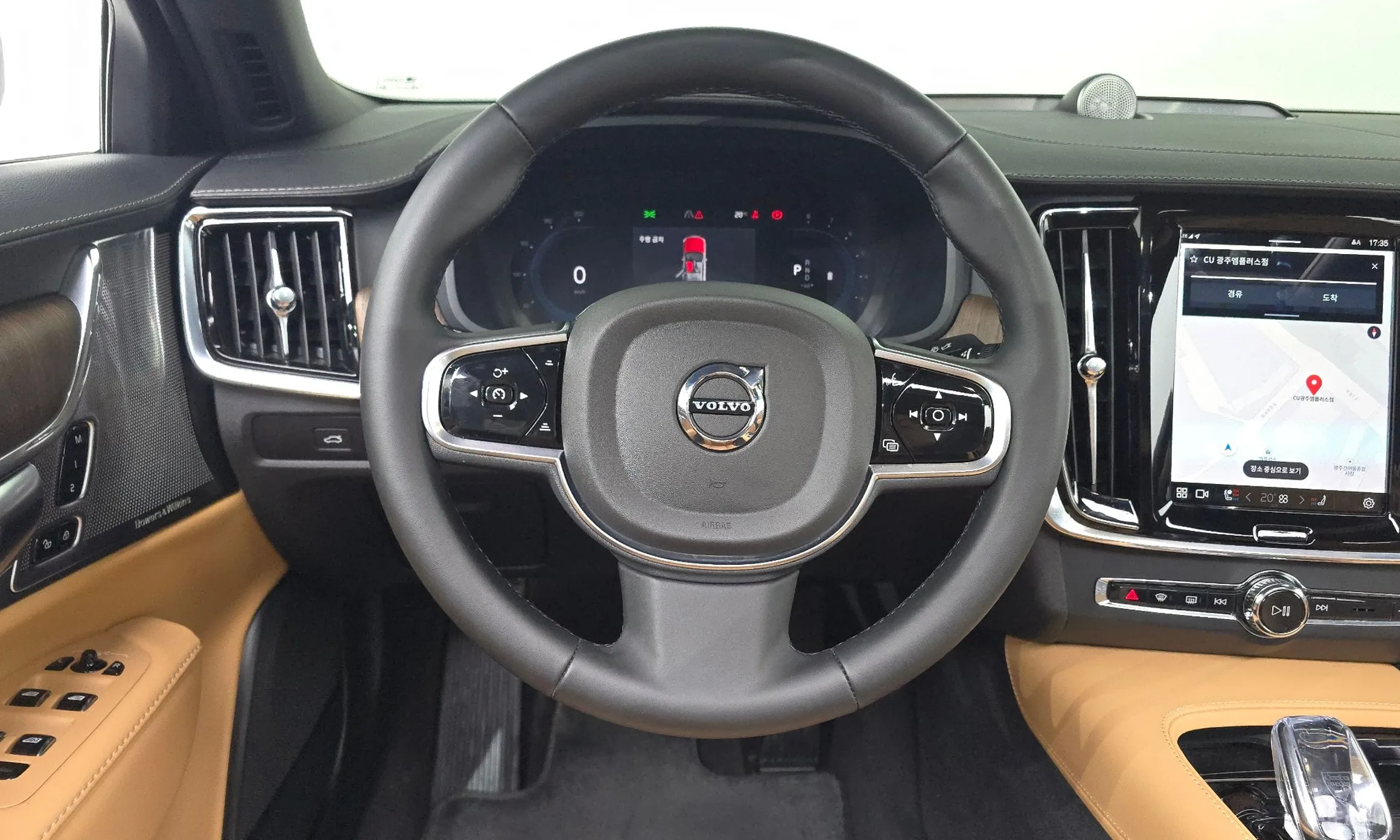 Volvo S90 превью 13