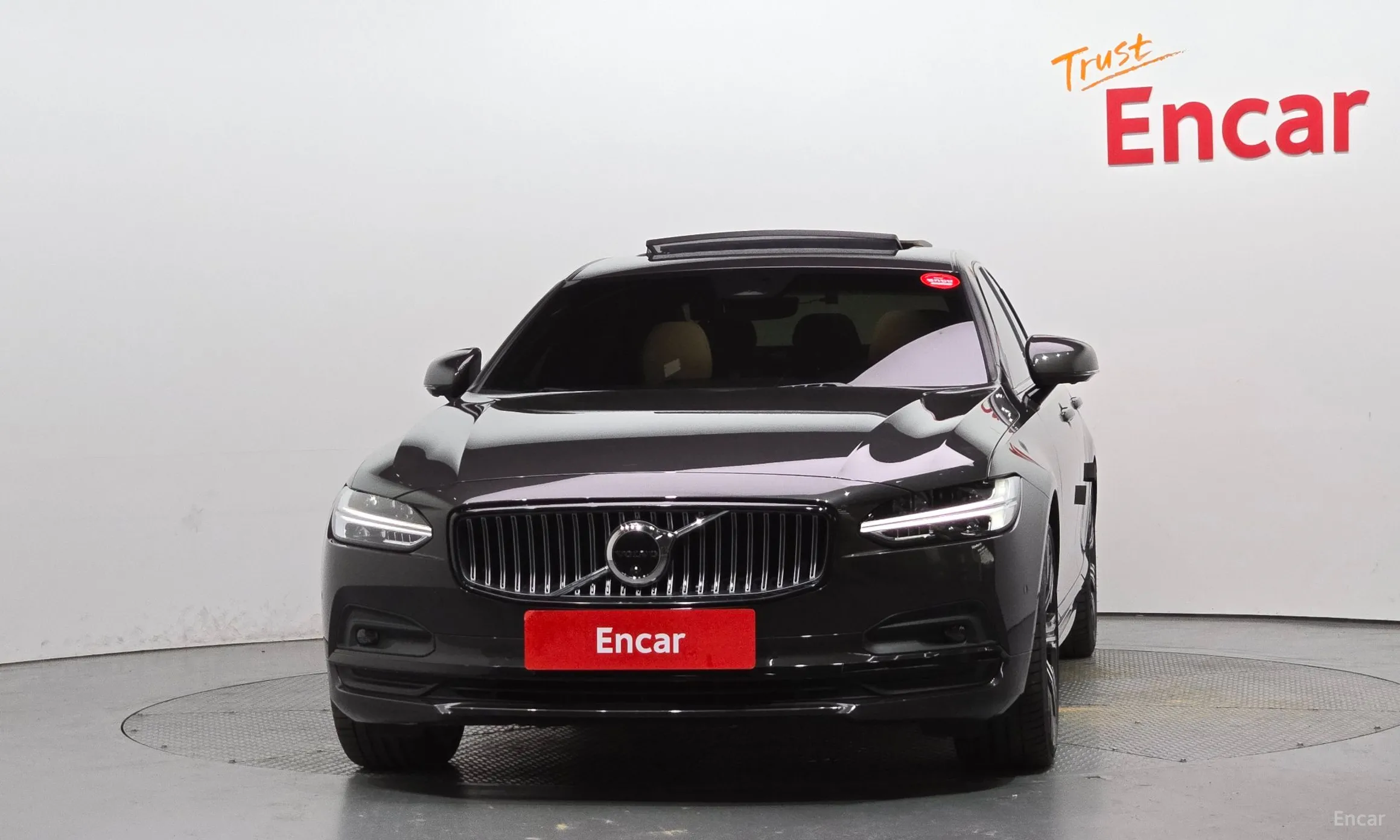 Volvo S90 превью 3