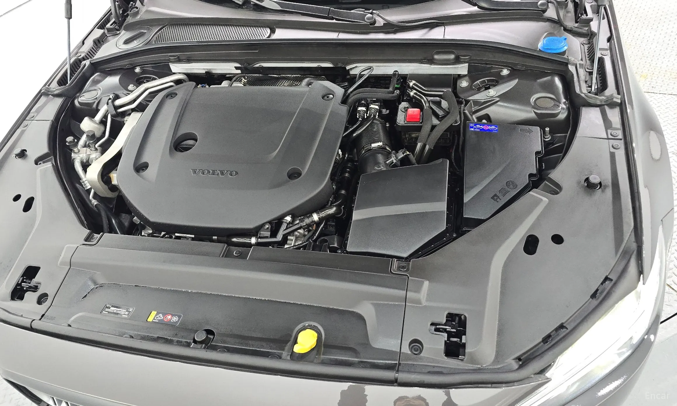 Volvo S90 превью 6