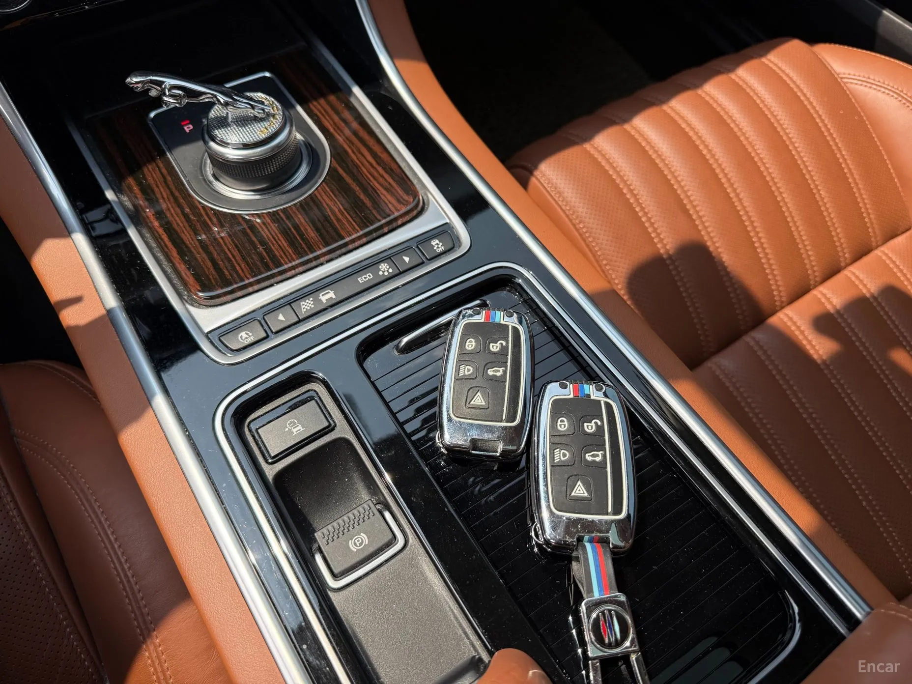 Jaguar XF (x260) превью 10
