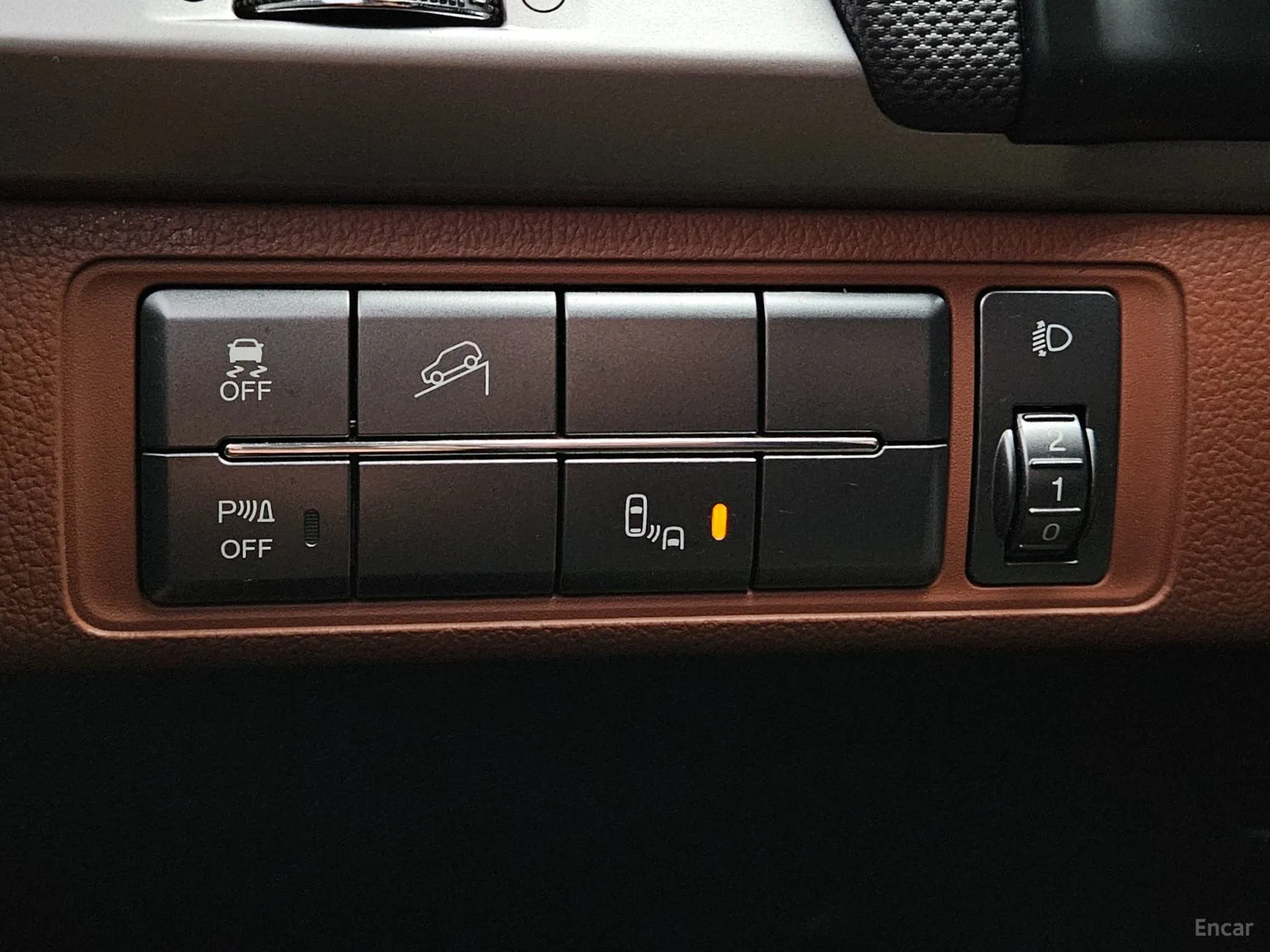 KG Mobility (SsangYong) Rexton Sports превью 15