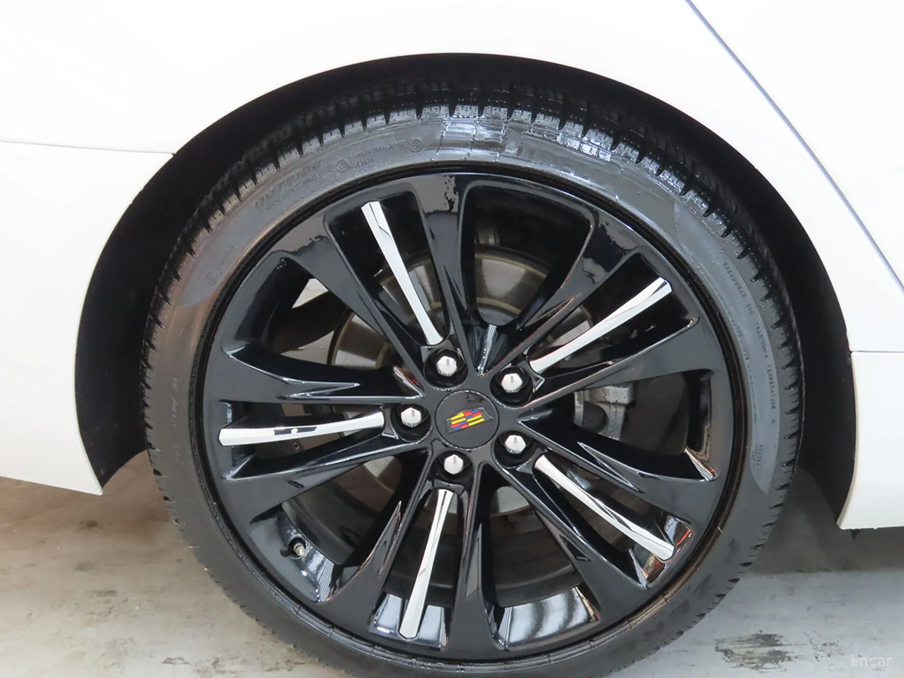 Cadillac CT6 превью 20