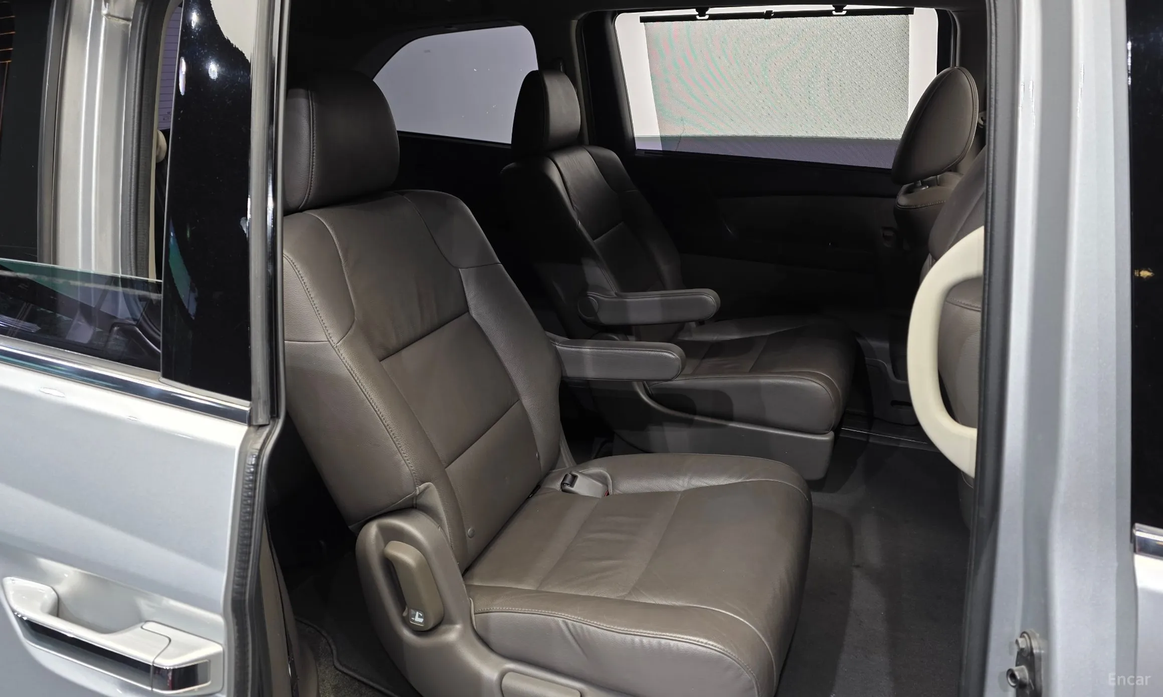 Honda Odyssey превью 12