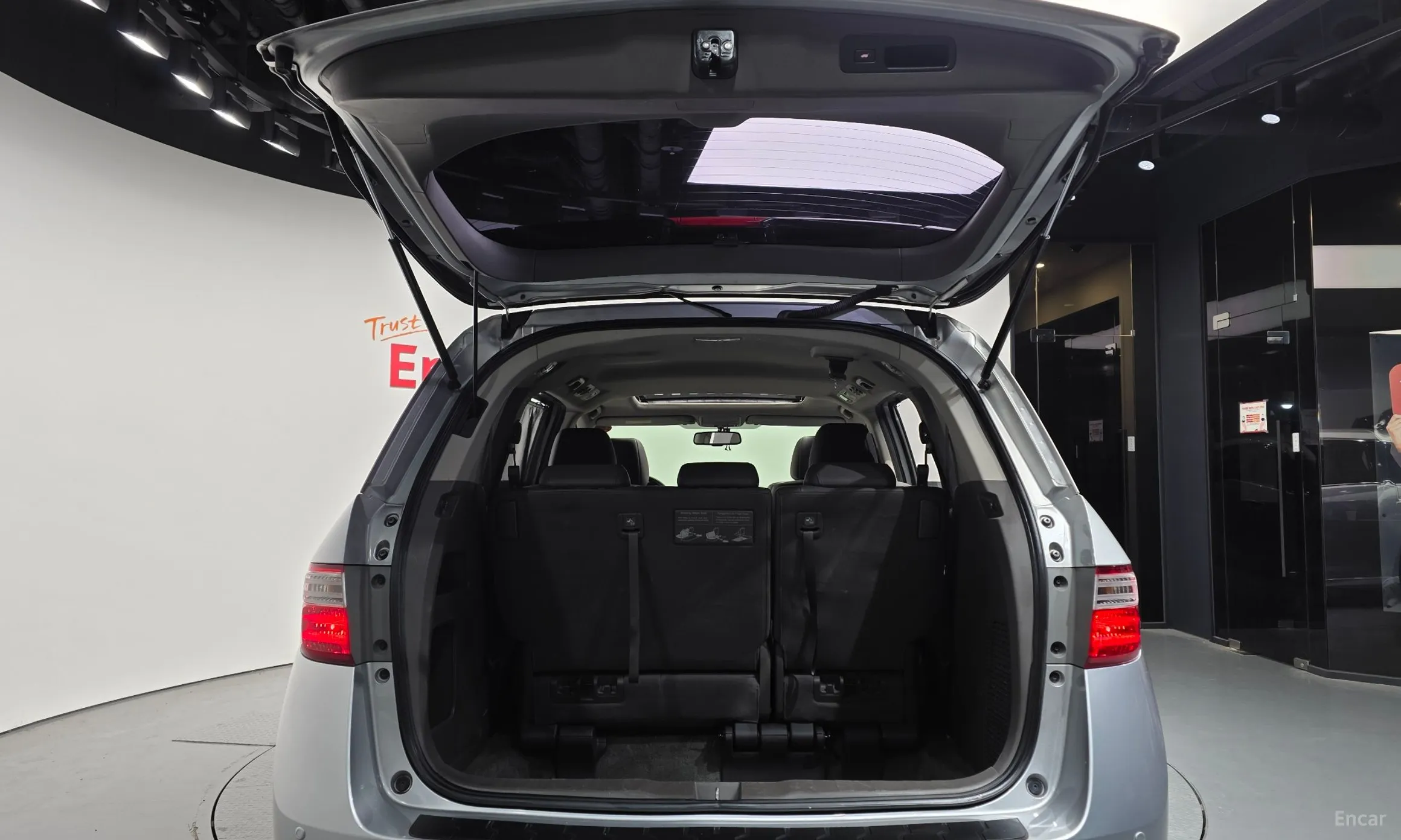 Honda Odyssey превью 19