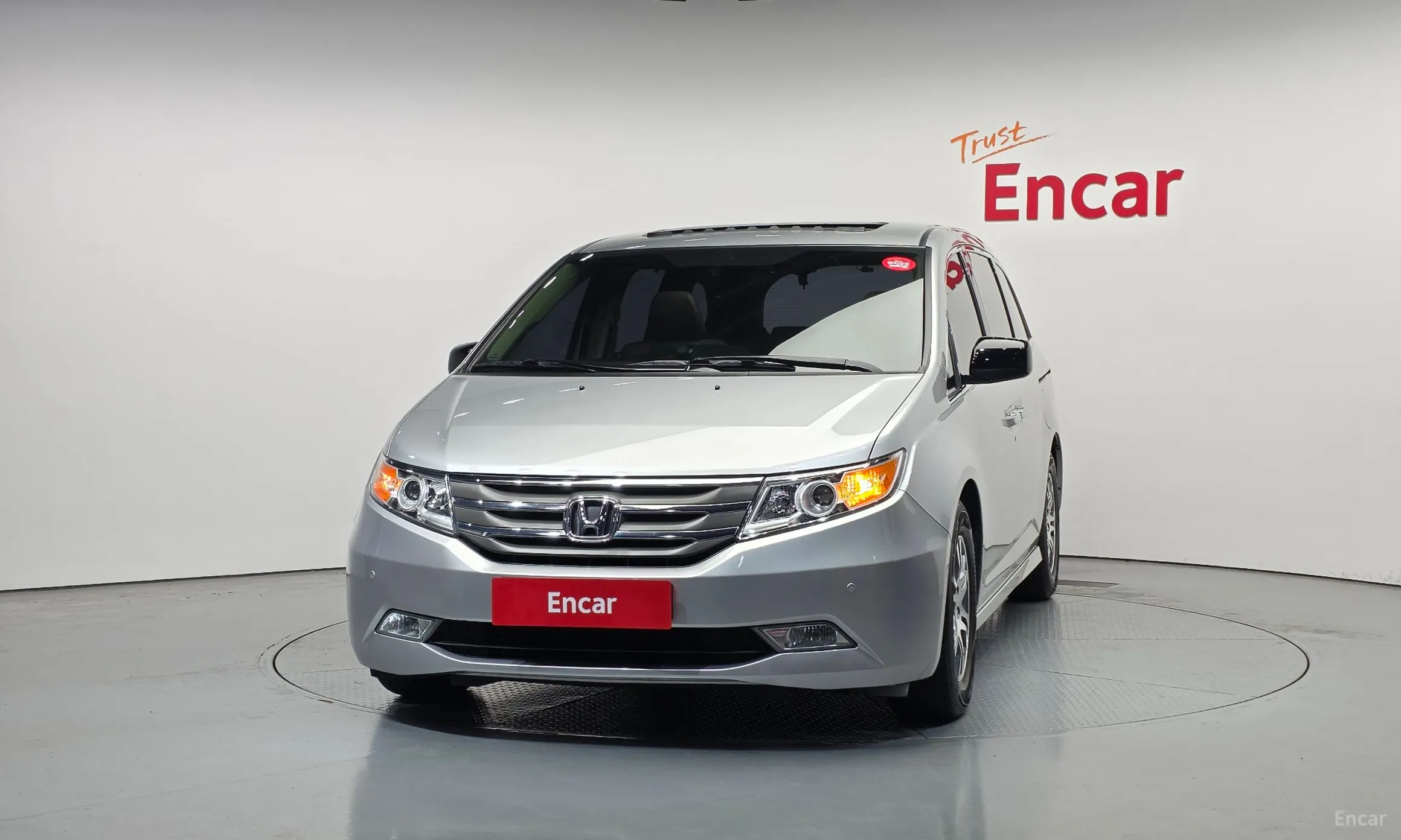 Honda Odyssey превью 3