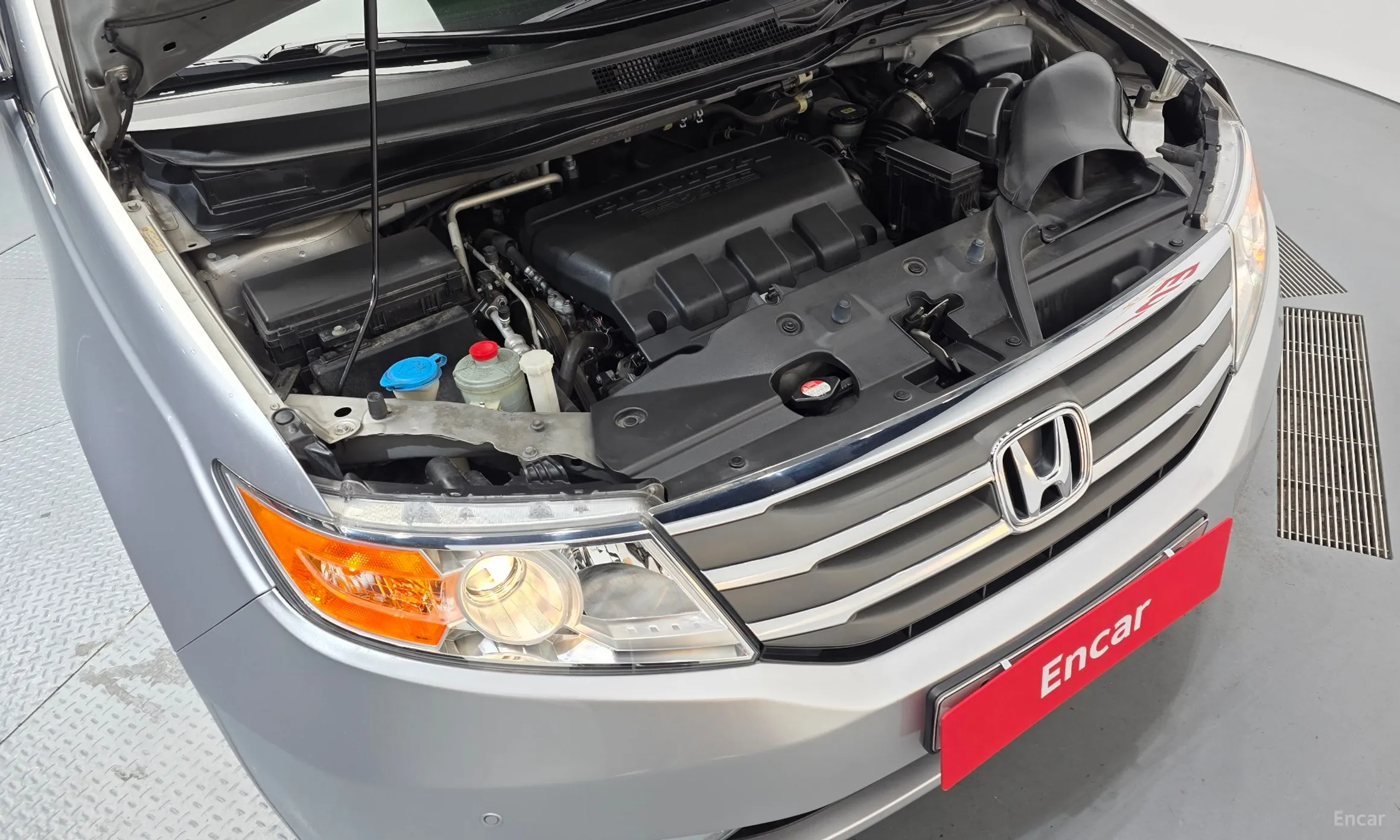 Honda Odyssey превью 6