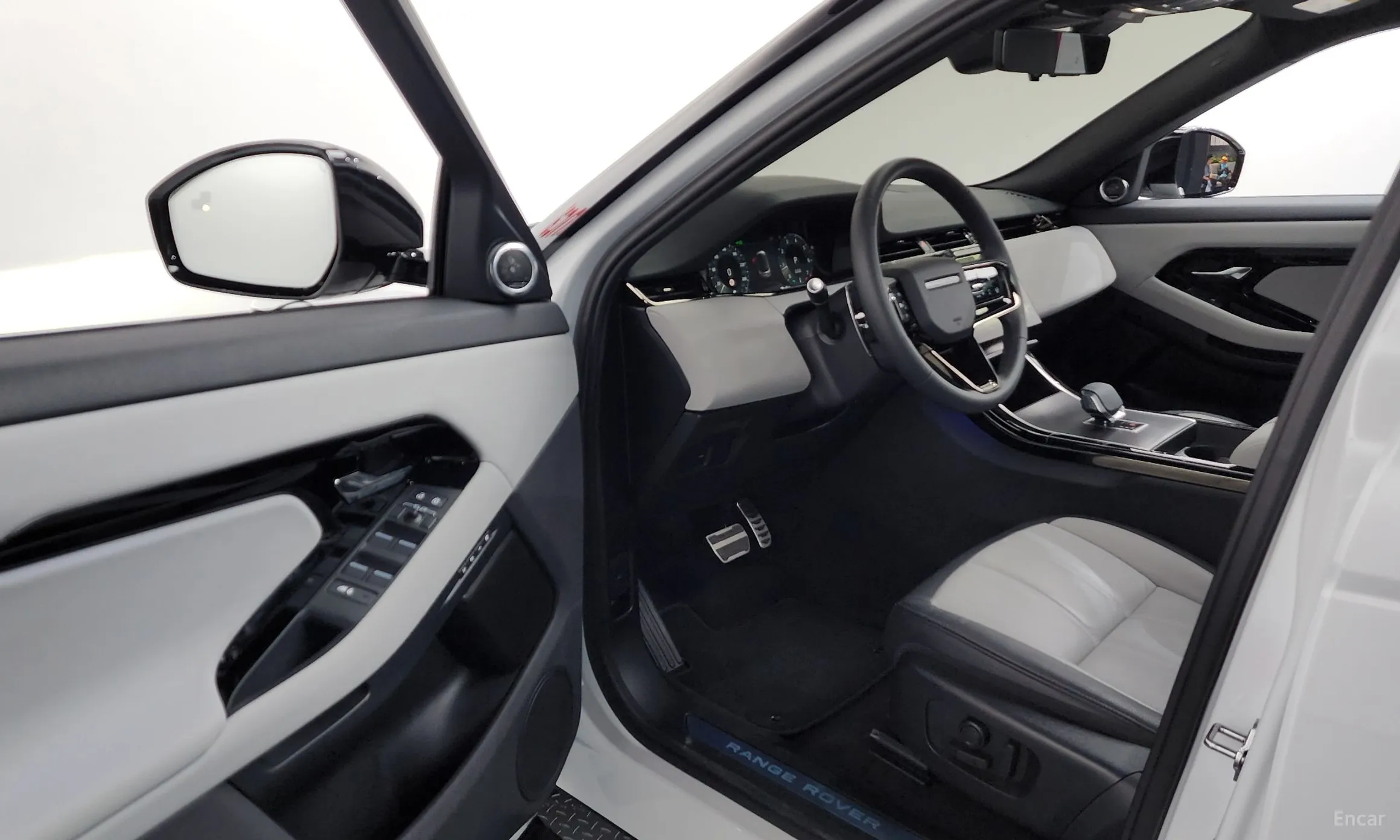 Land Rover Range Rover Evoque 2nd Generation превью 10