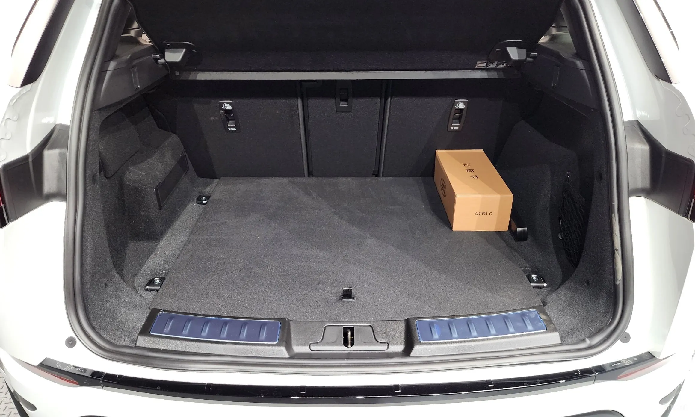 Land Rover Range Rover Evoque 2nd Generation превью 19