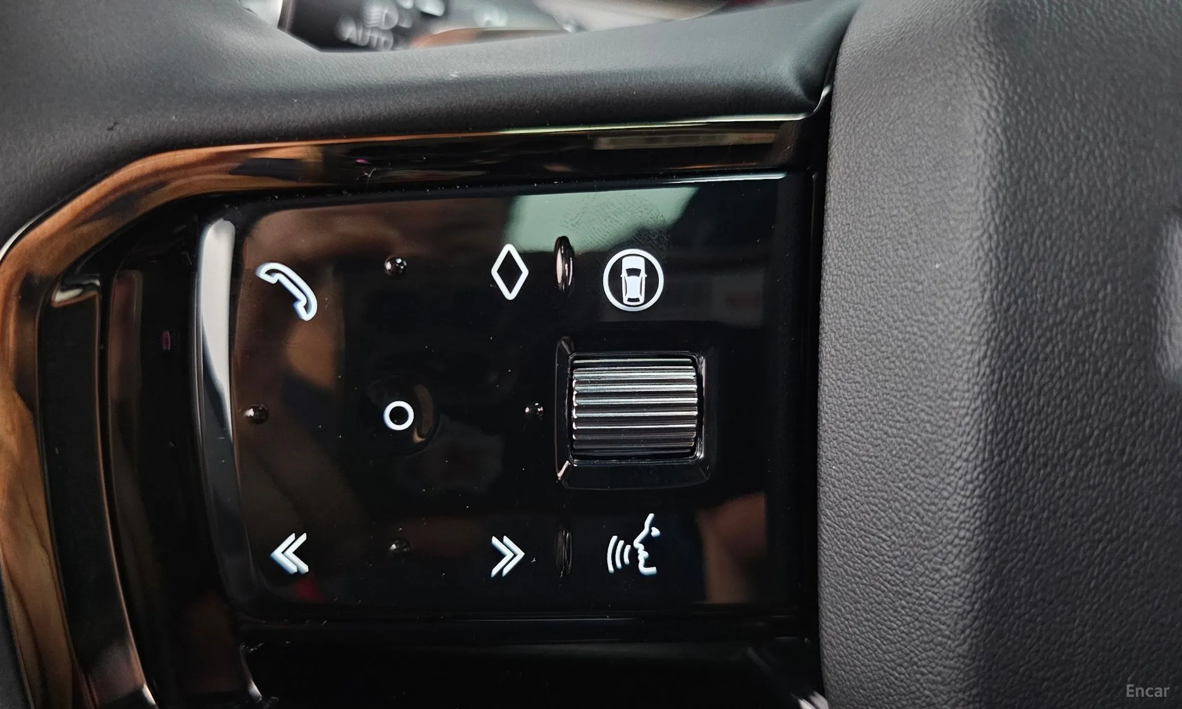 Land Rover Range Rover Evoque 2nd Generation превью 15