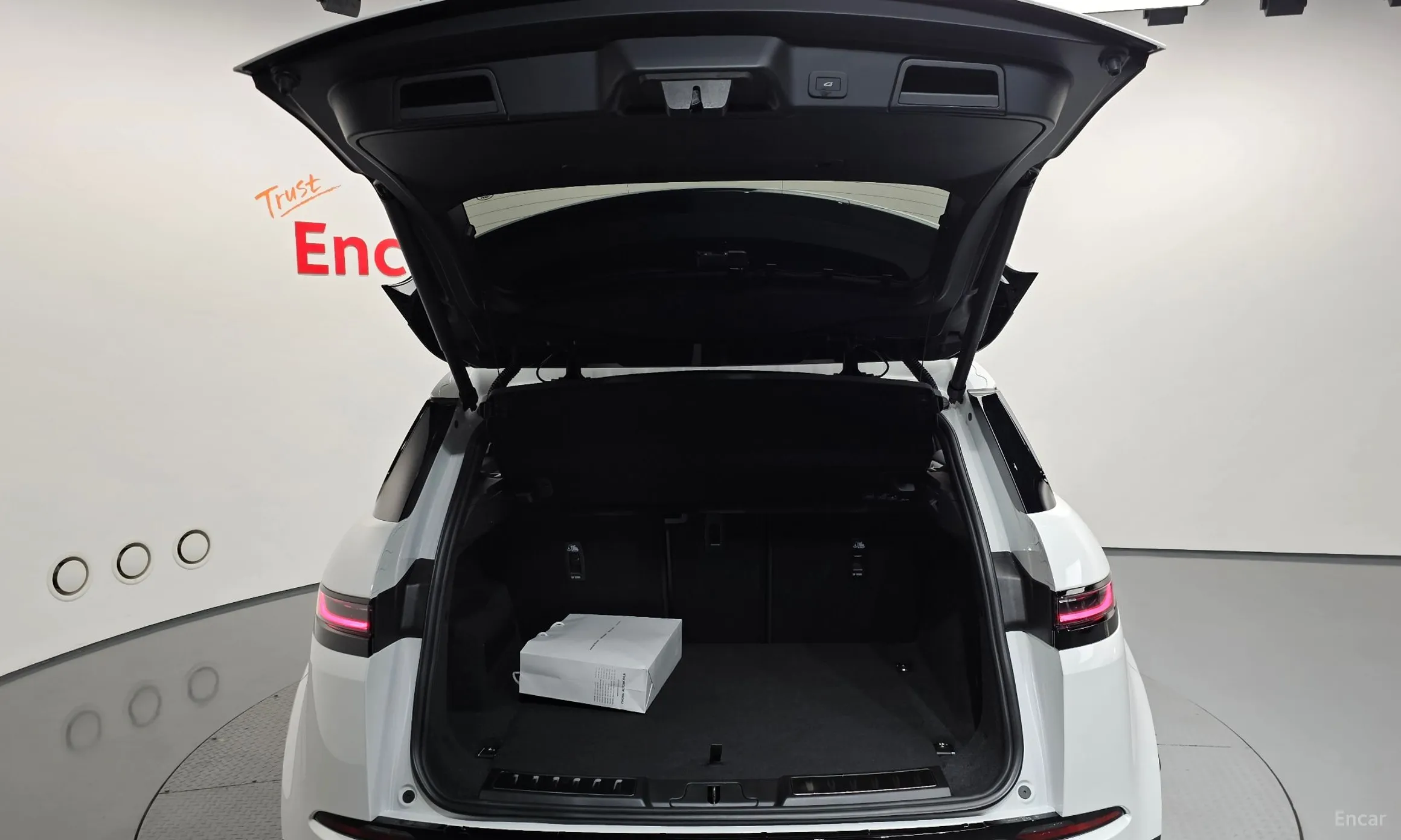 Land Rover Range Rover Evoque 2nd Generation превью 19
