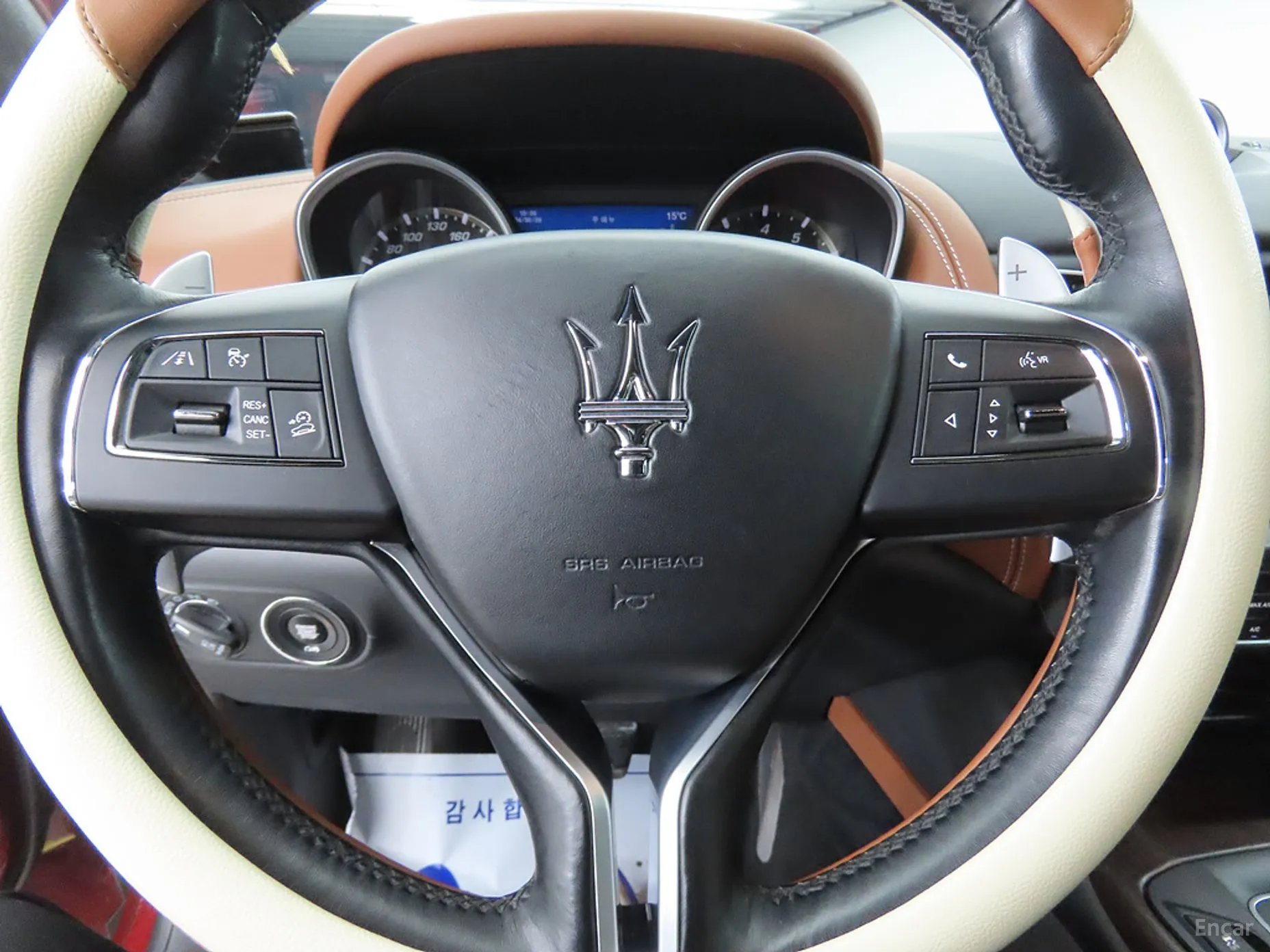 Maserati Levante превью 10