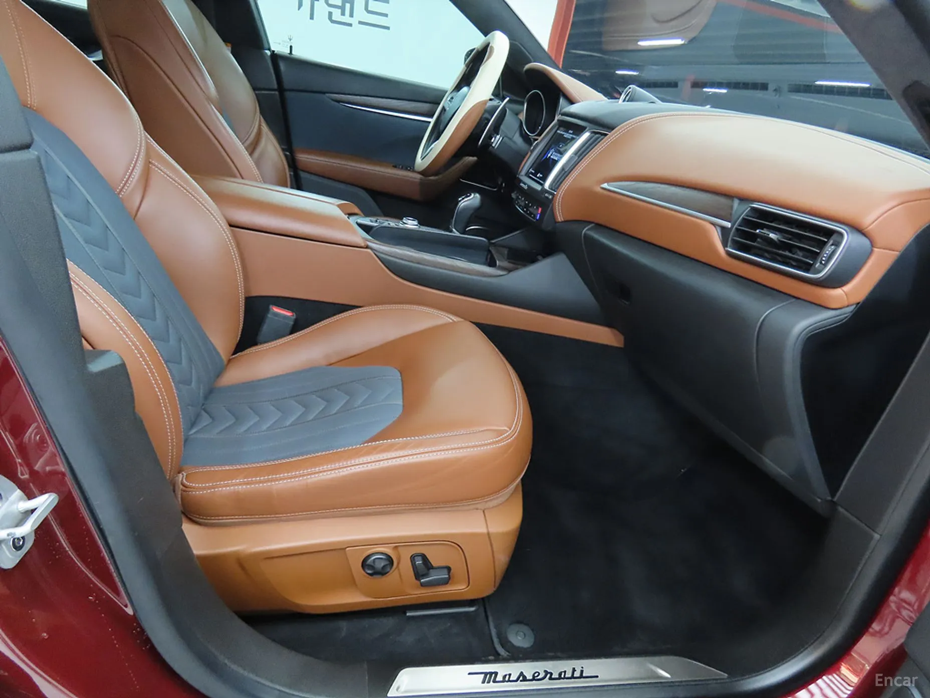 Maserati Levante превью 6